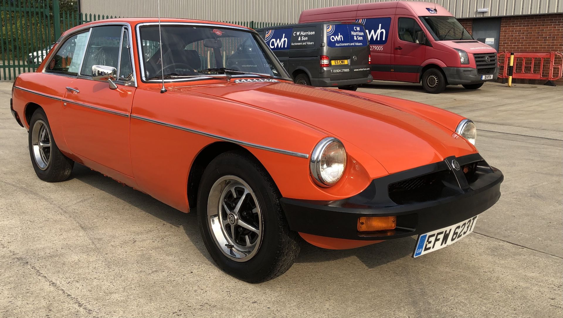 MGB GT 1.8 SPORTS HARD TOP - petrol - red Reg No EFW 623T Rec Mil 83,898 Date of last MOT: 21.2. - Image 3 of 25