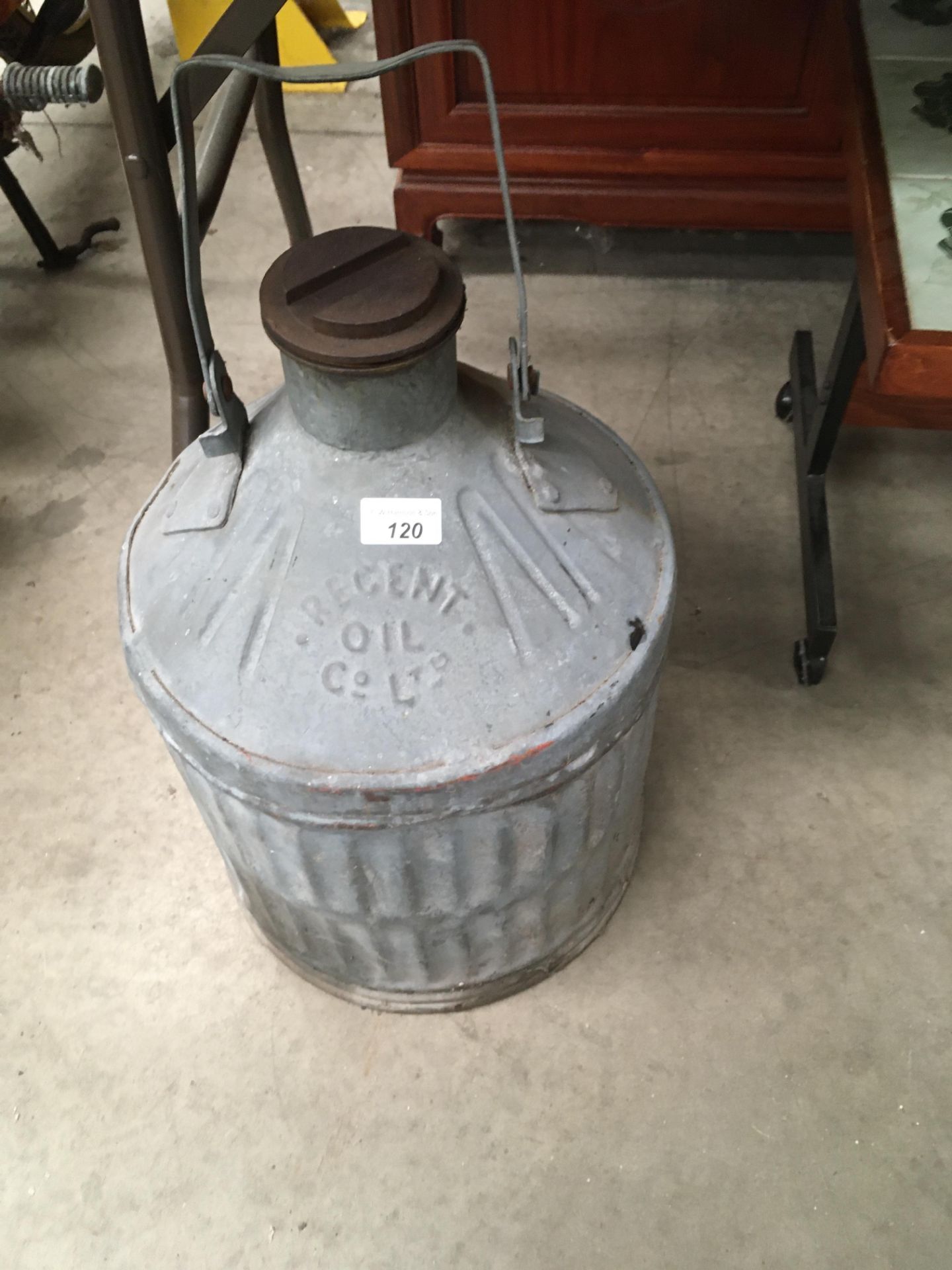 A REGENT OIL CO LTD galvanised oil can with handle 60cm to handle