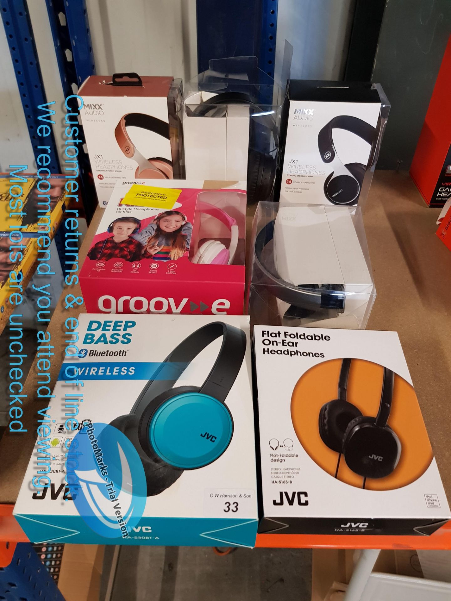 7 ITEMS – MIXED HEADSETS TO INC MIXX AUD