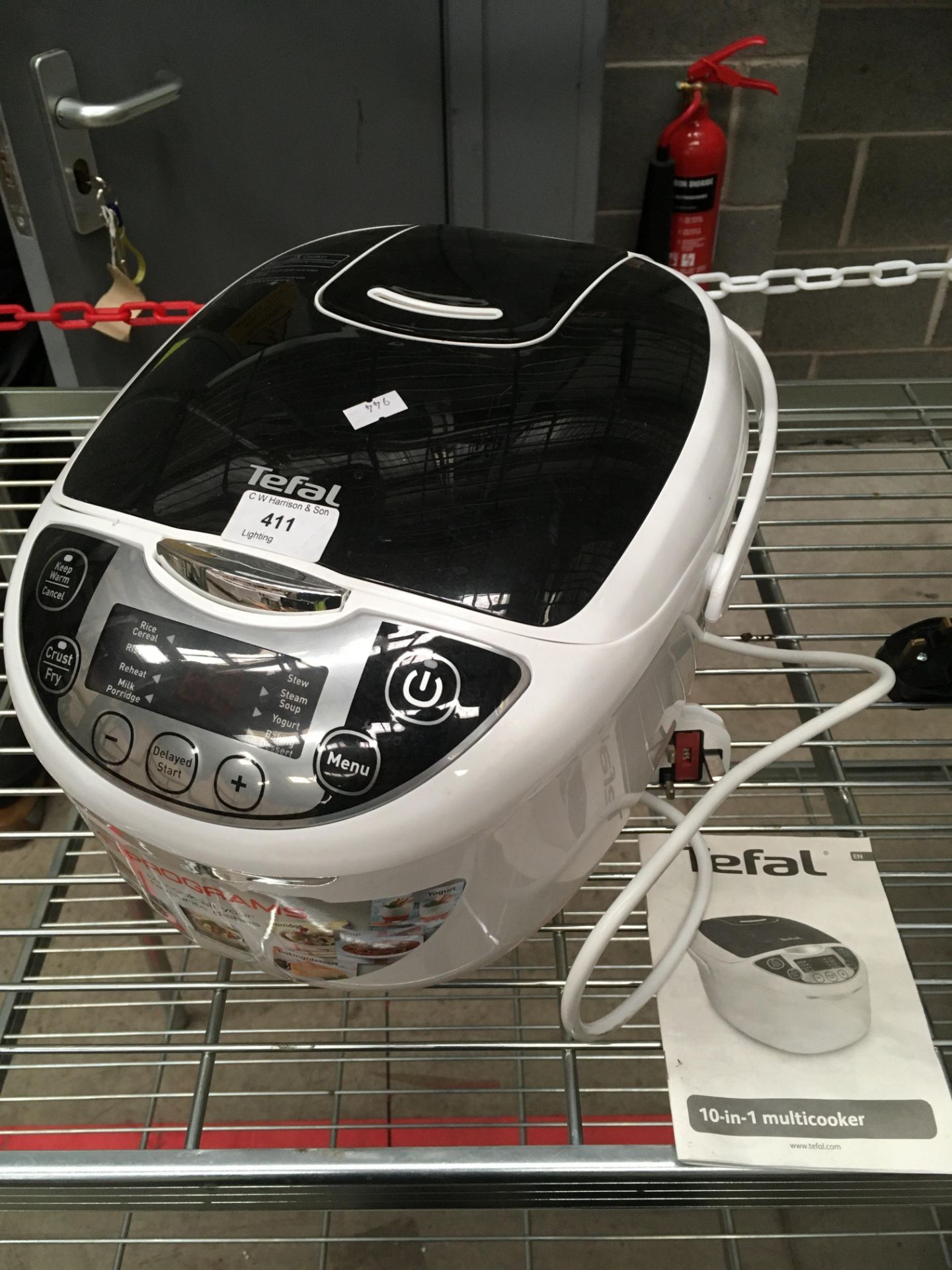 Tefal 10 in 1 multicooker model: R19-1 240v