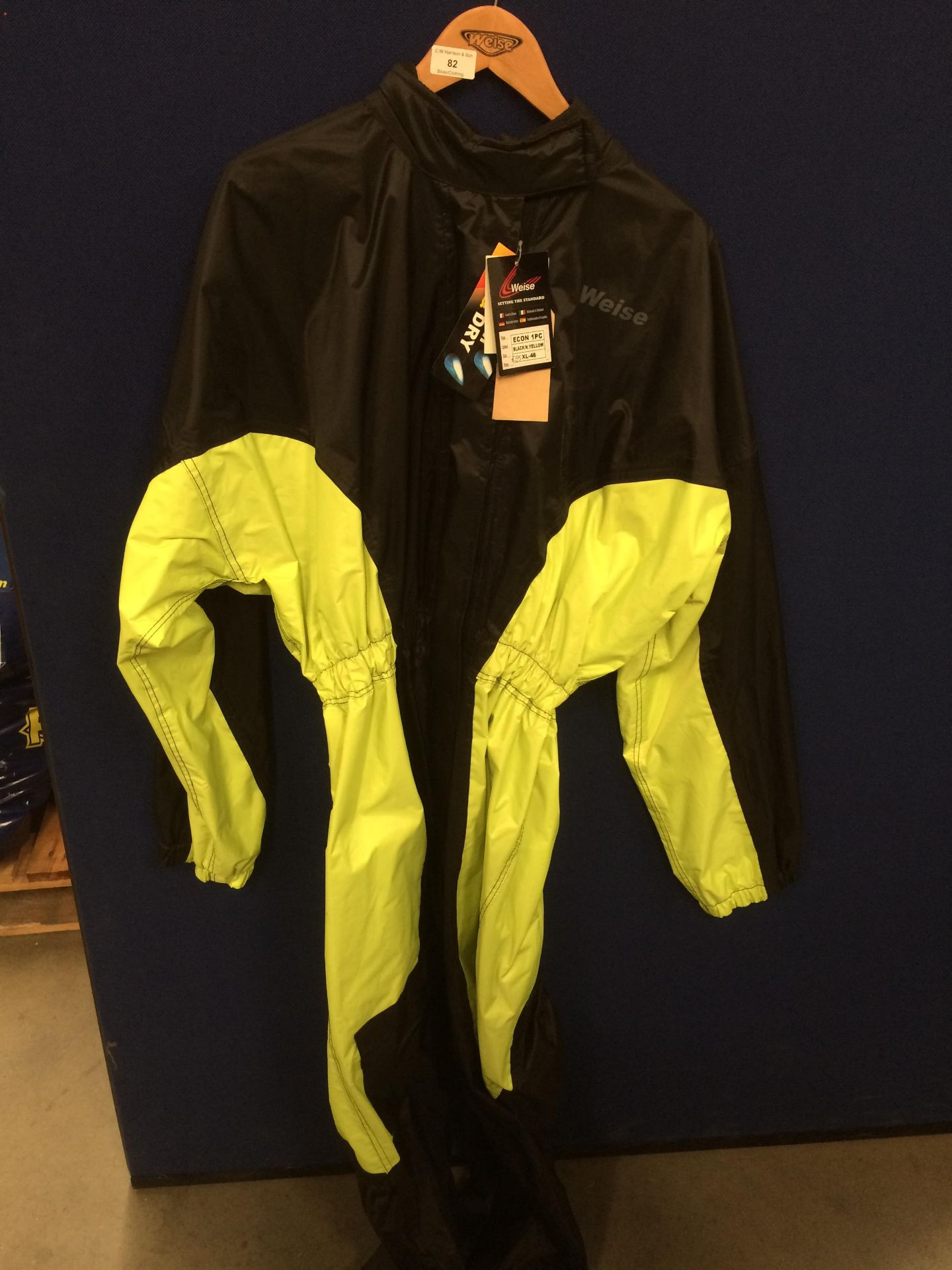 All-in-one waterproof suit by Weise in black/yellow size XL-46