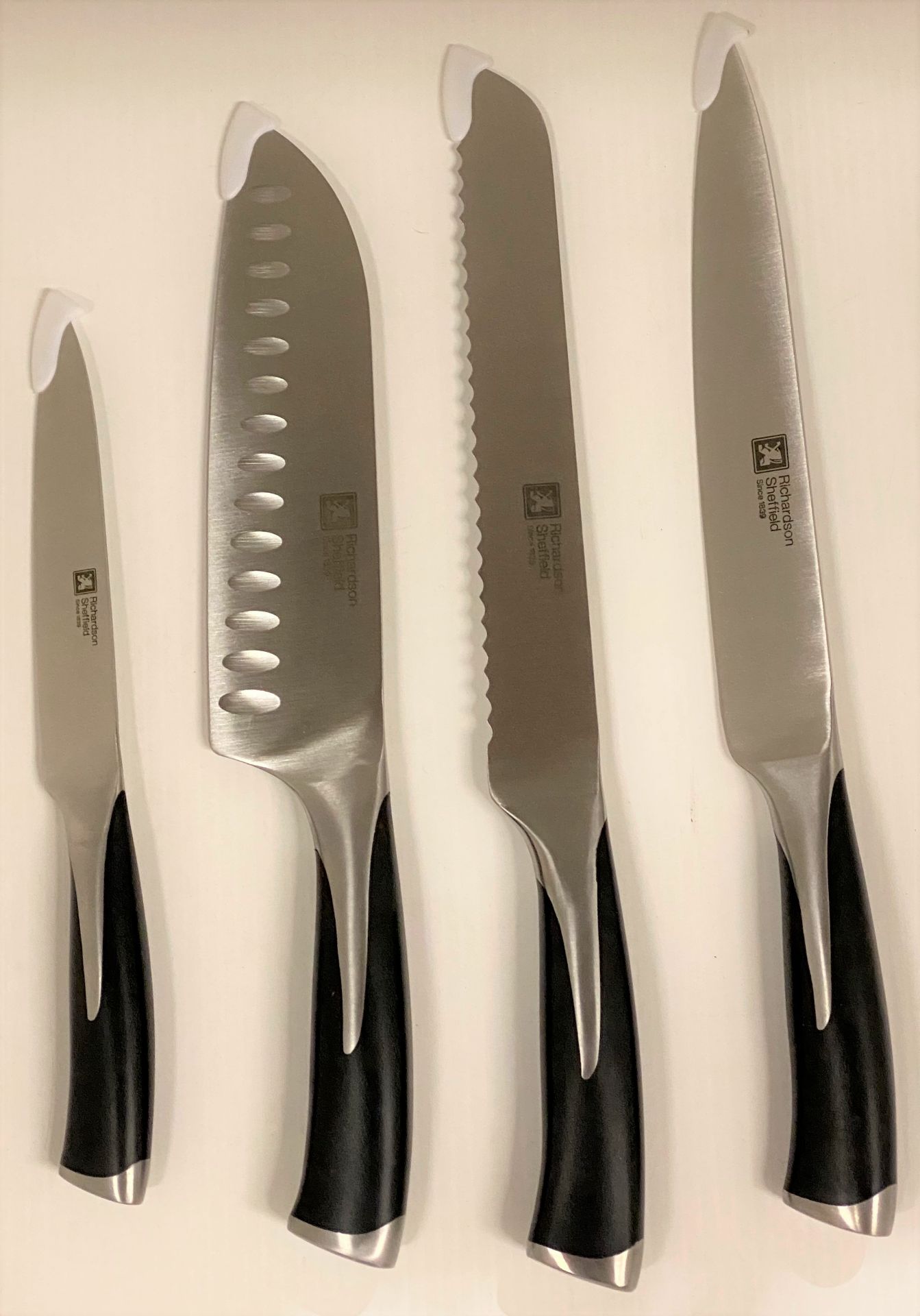 10 x Sets of 4 Richardson Sheffield Kyu Knives Sets contain all