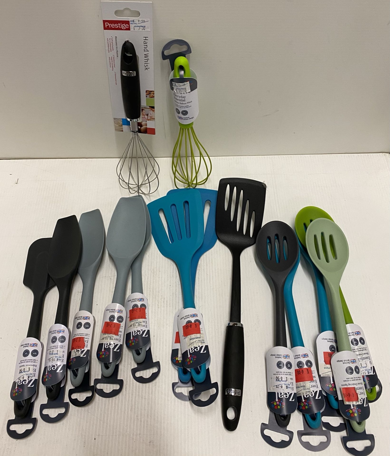 15 x assorted kitchen utensils by Prestige and Zeal - RRP £7-£10.