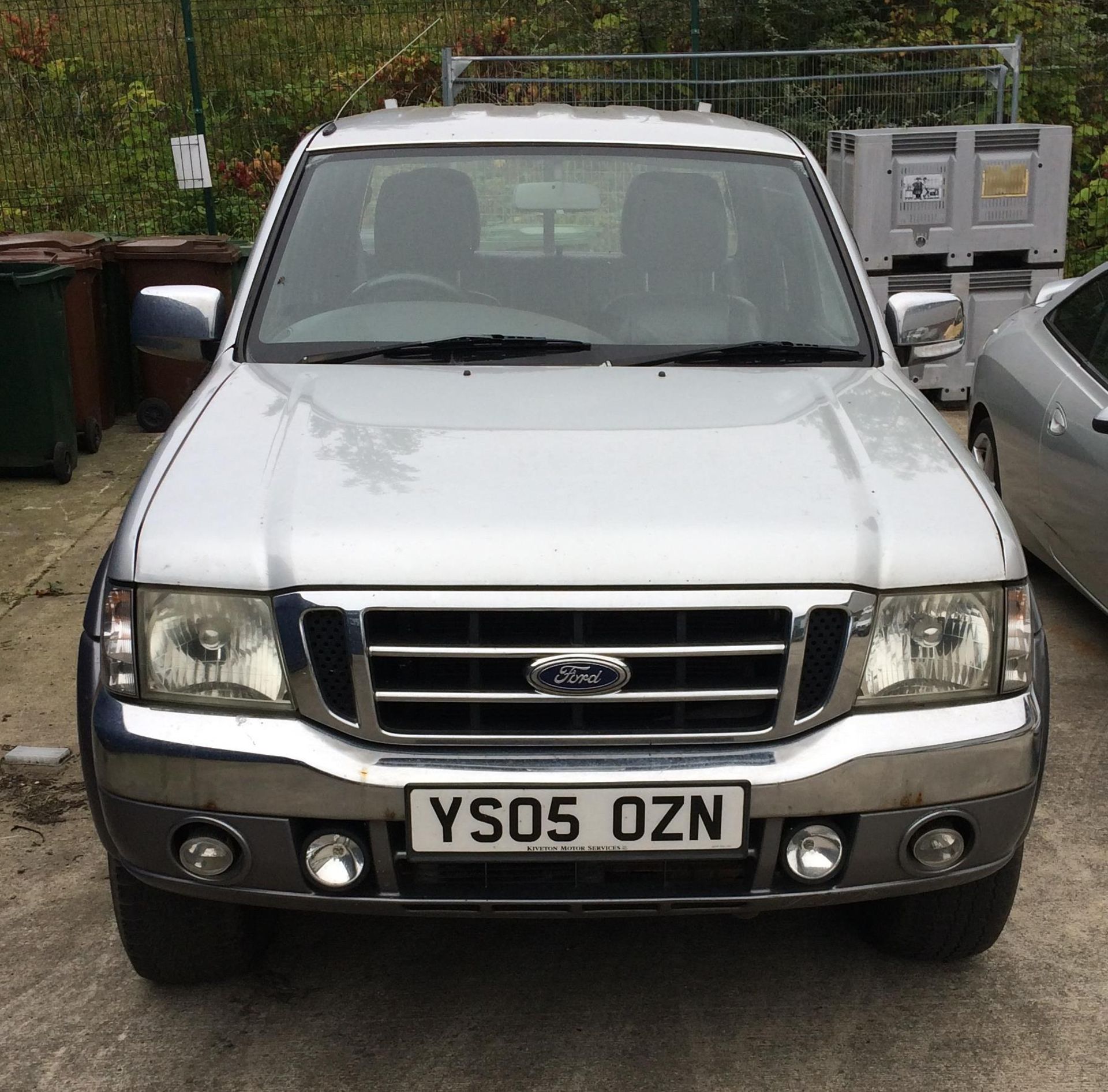 FORD RANGER 2.5 XLT THUNDER PICK UP - diesel - silver Reg. No: YS05 0ZN Rec. - Image 2 of 6