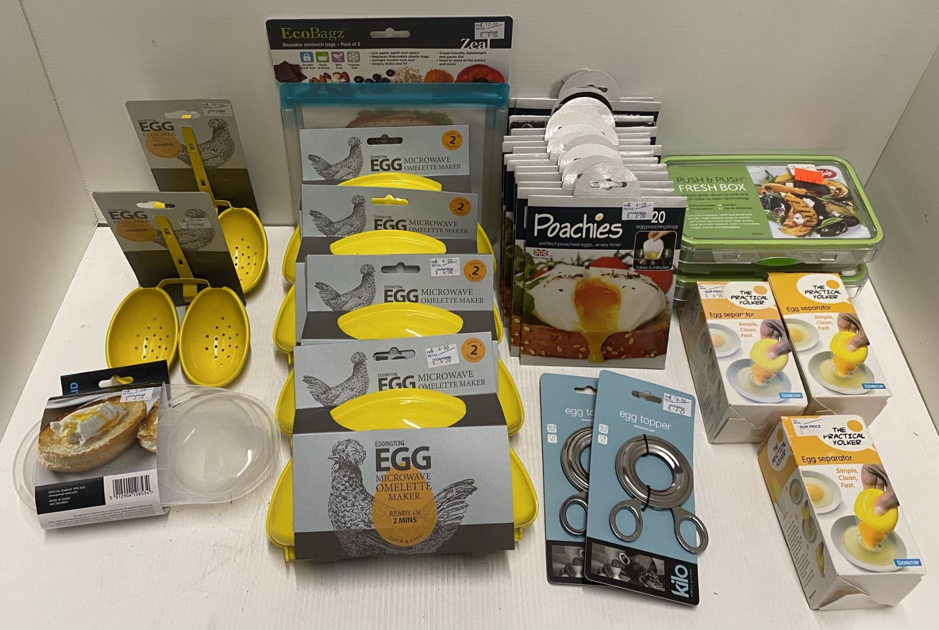 30 x assorted items - Eddingtons egg microwave omelette makers, poachers, egg separators,
