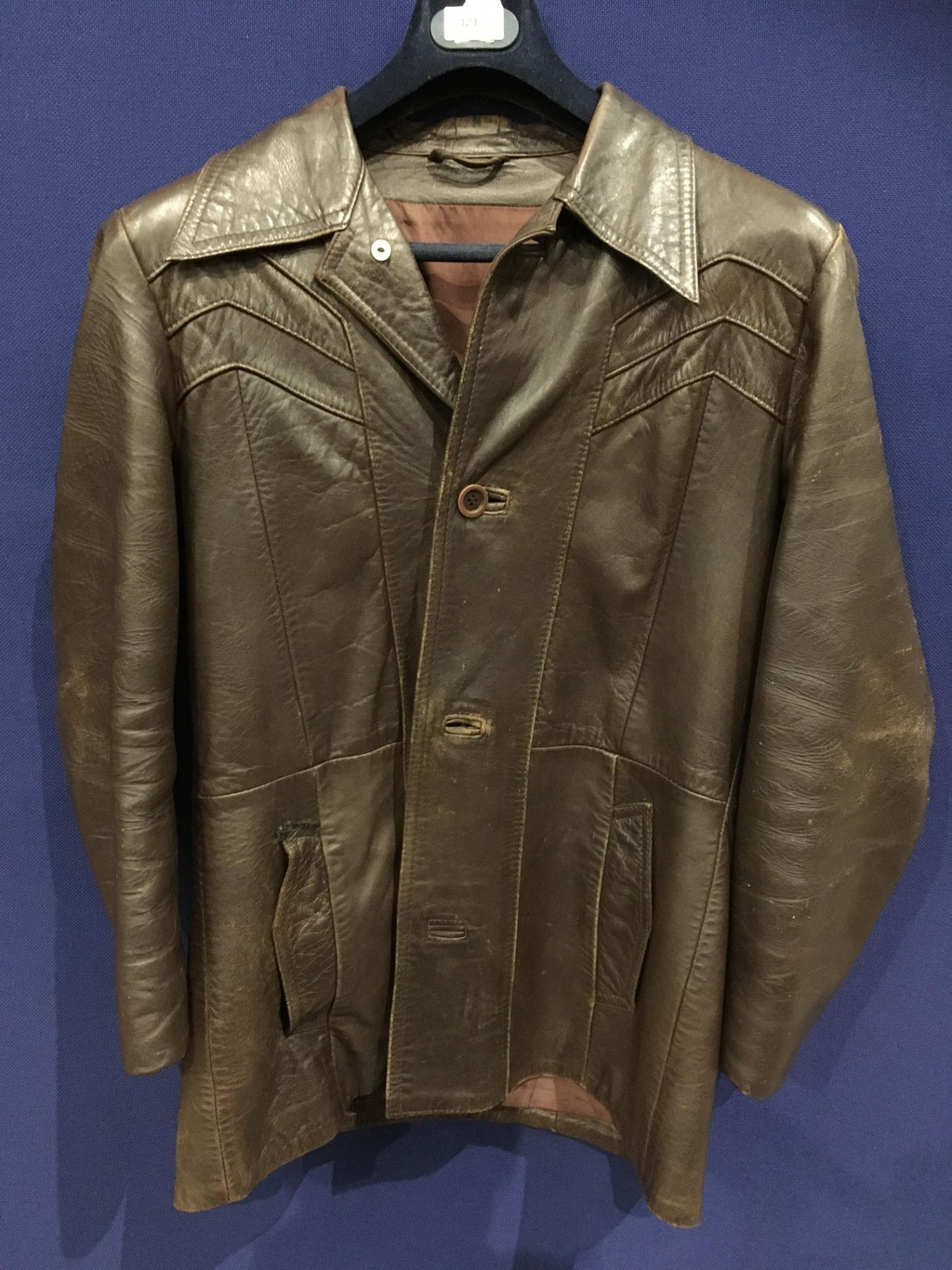 A Glenhusky of Scotland gents brown leather jacket - no size shown