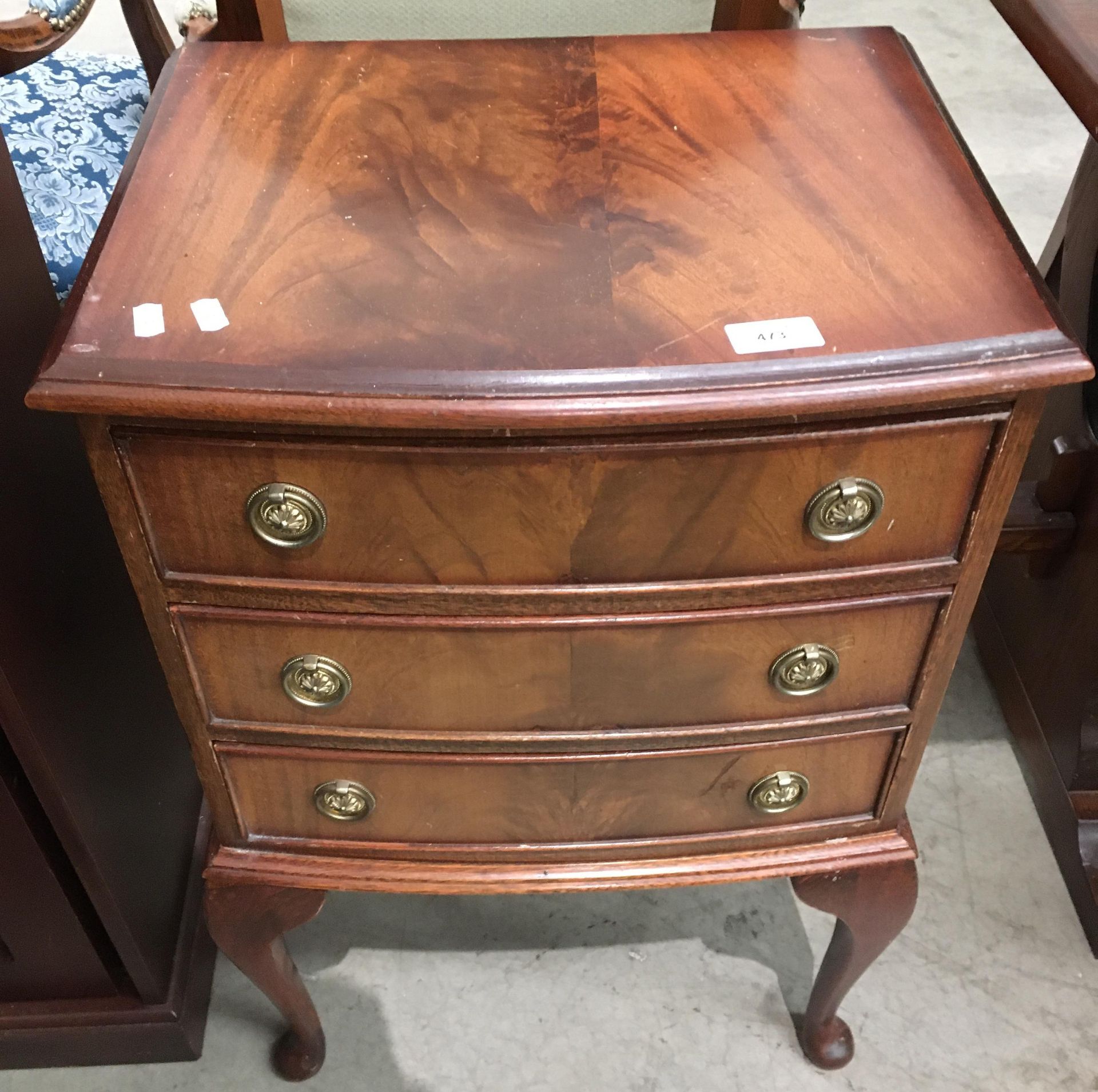A small walnut finish 3 drawer bow front chest on cabriole legs, - Image 2 of 2