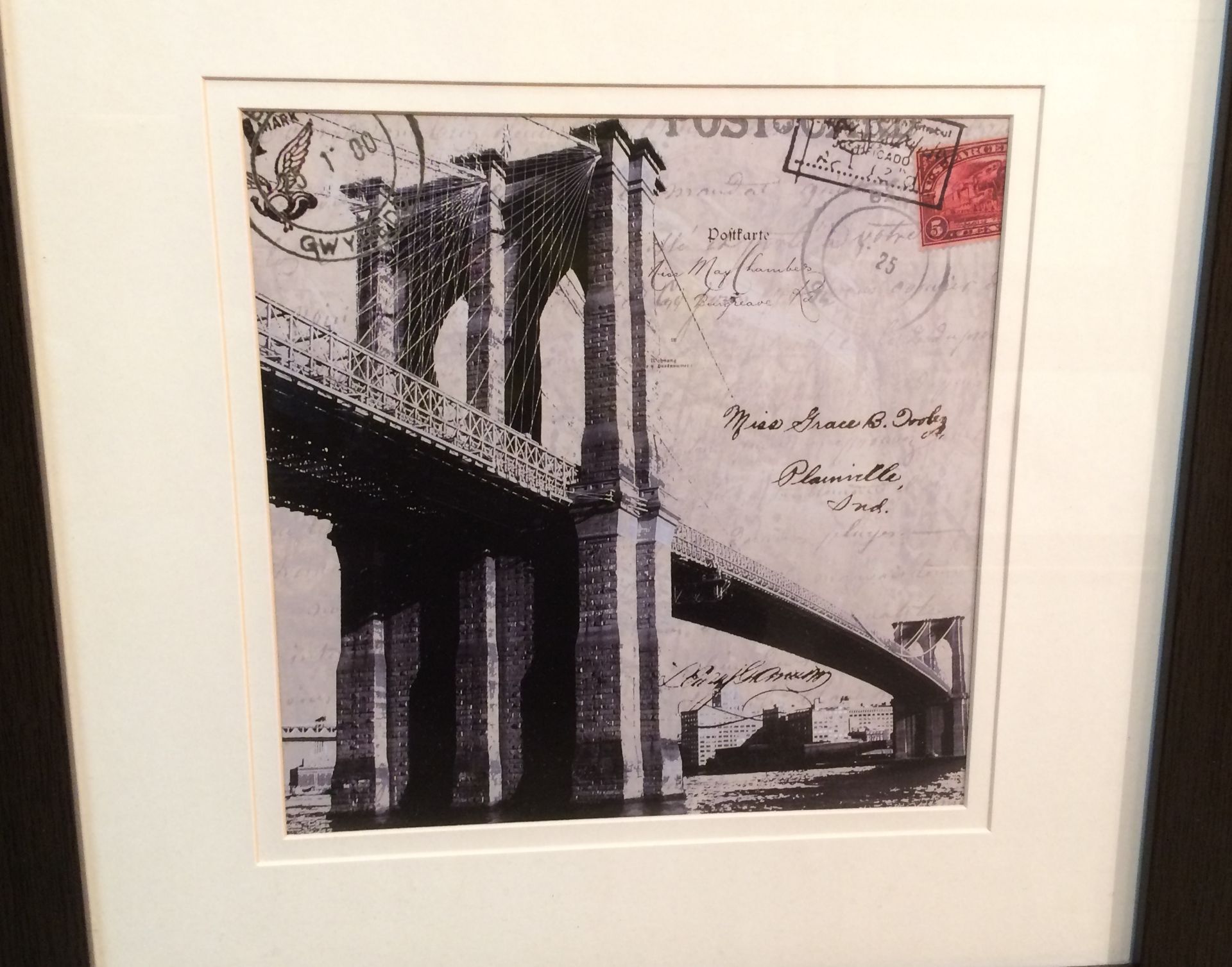 Five various sized prints 'New York Skyline' etc. - Image 2 of 5