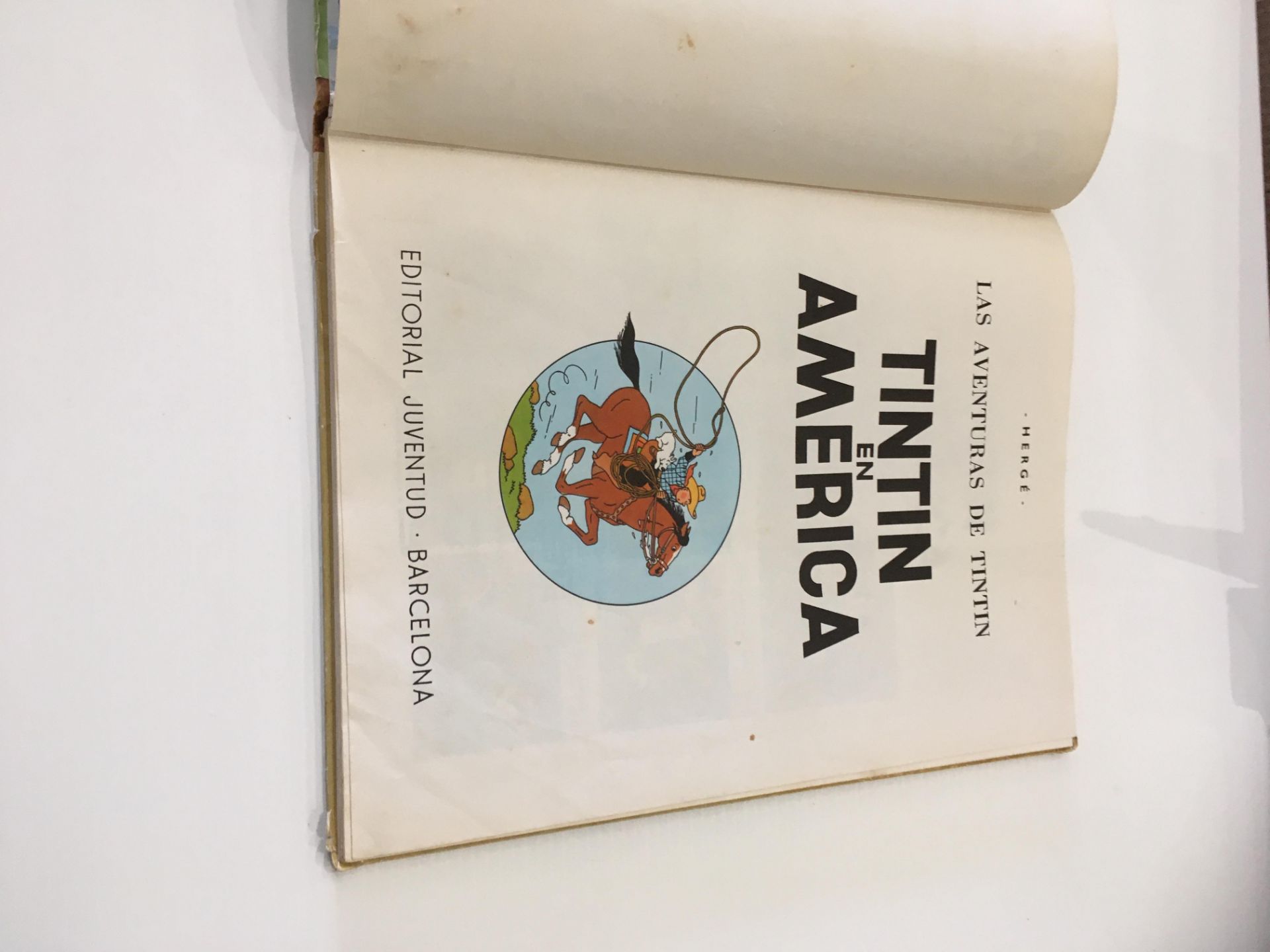 Contents to box 22 childrens books and annuals including a quantity of Herge Adventures of Tin Tin, - Image 13 of 14