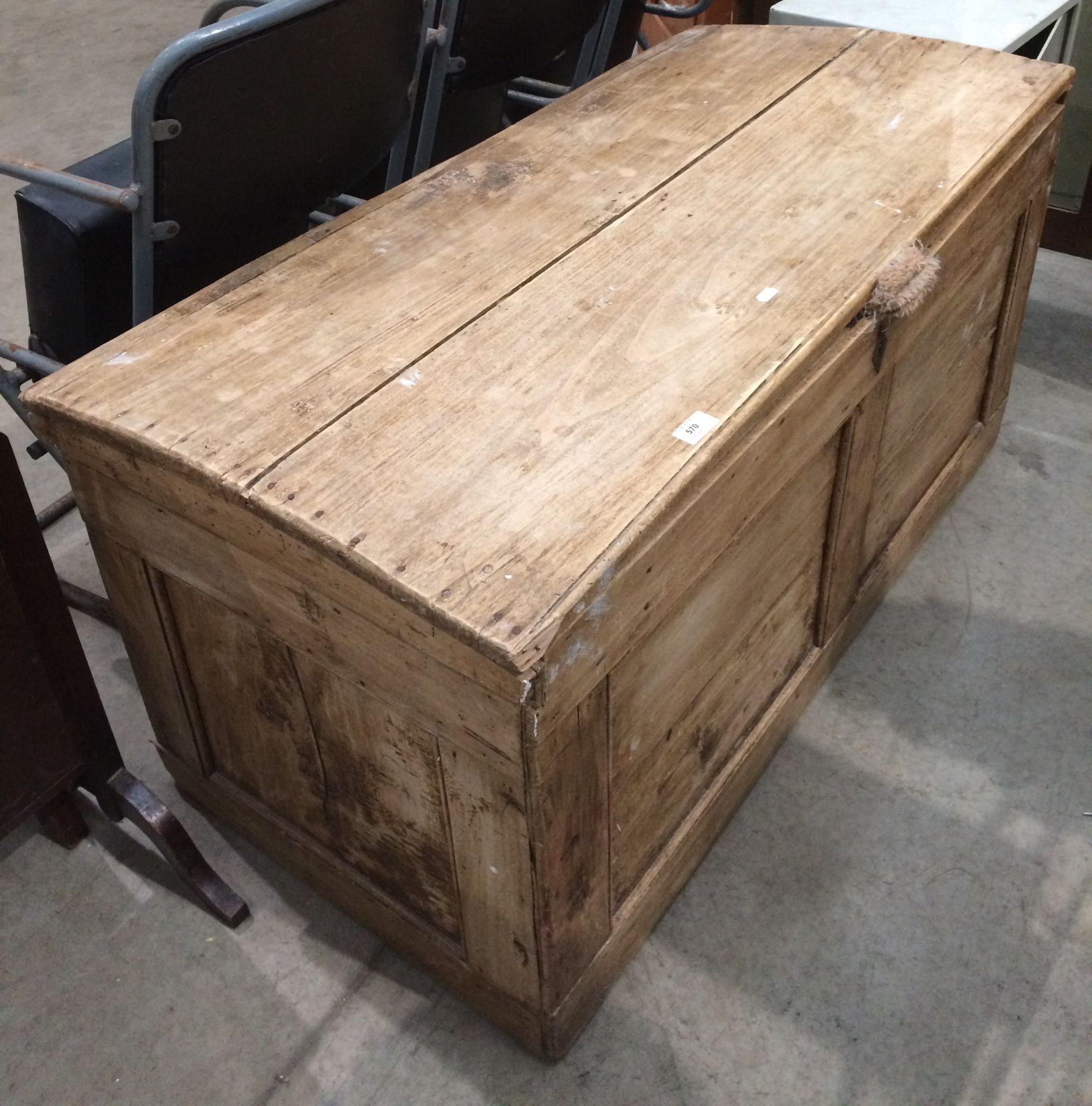 A stripped pine tool chest/corn bin 112 x 55 x 56cm