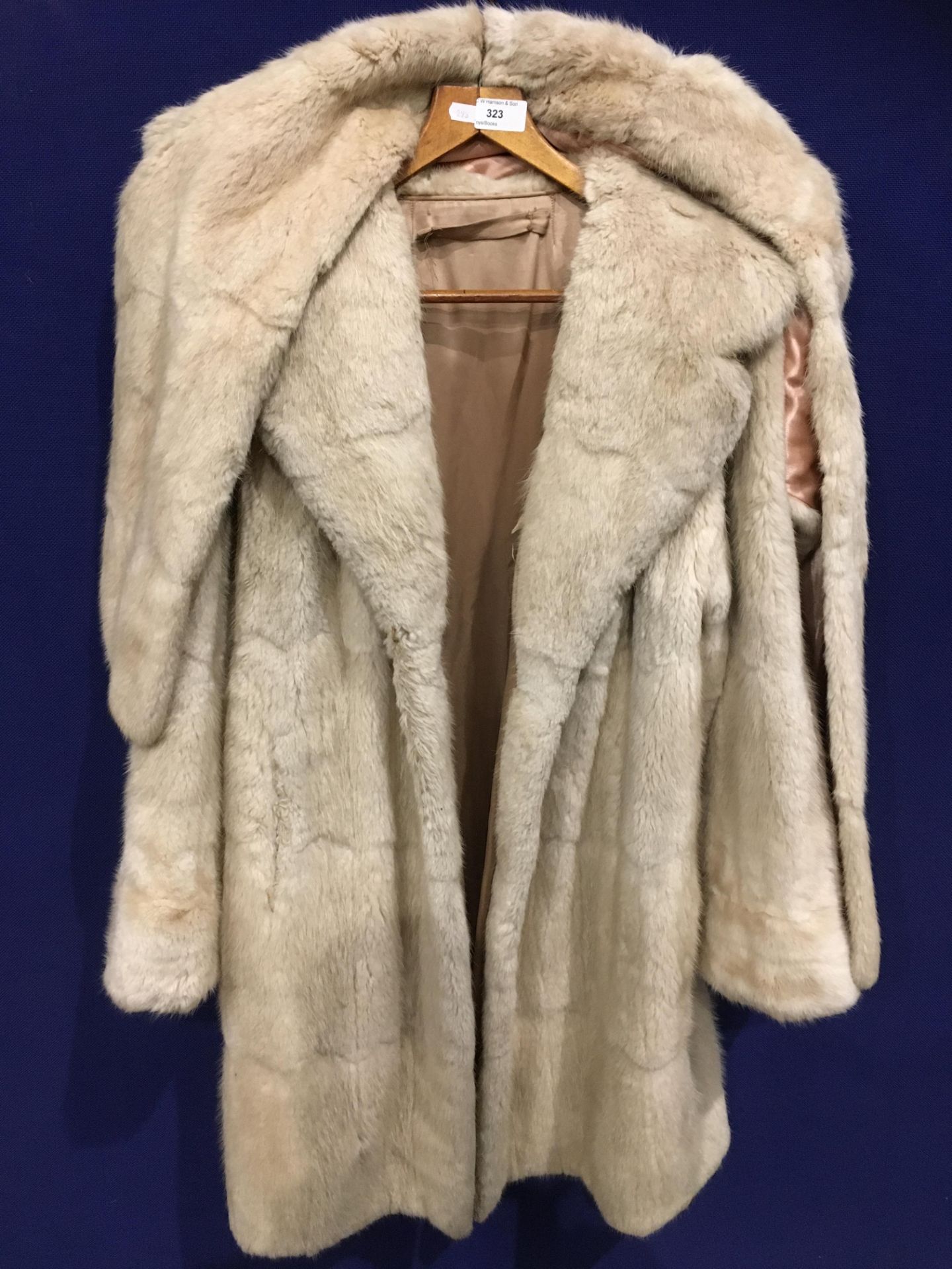 A ladies light fur finish coat complete with stole - no size shown