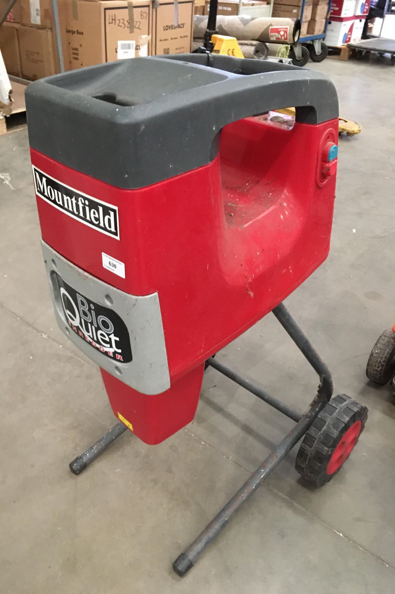 A Mountfield Big Quiet 240v mobile garden shredder