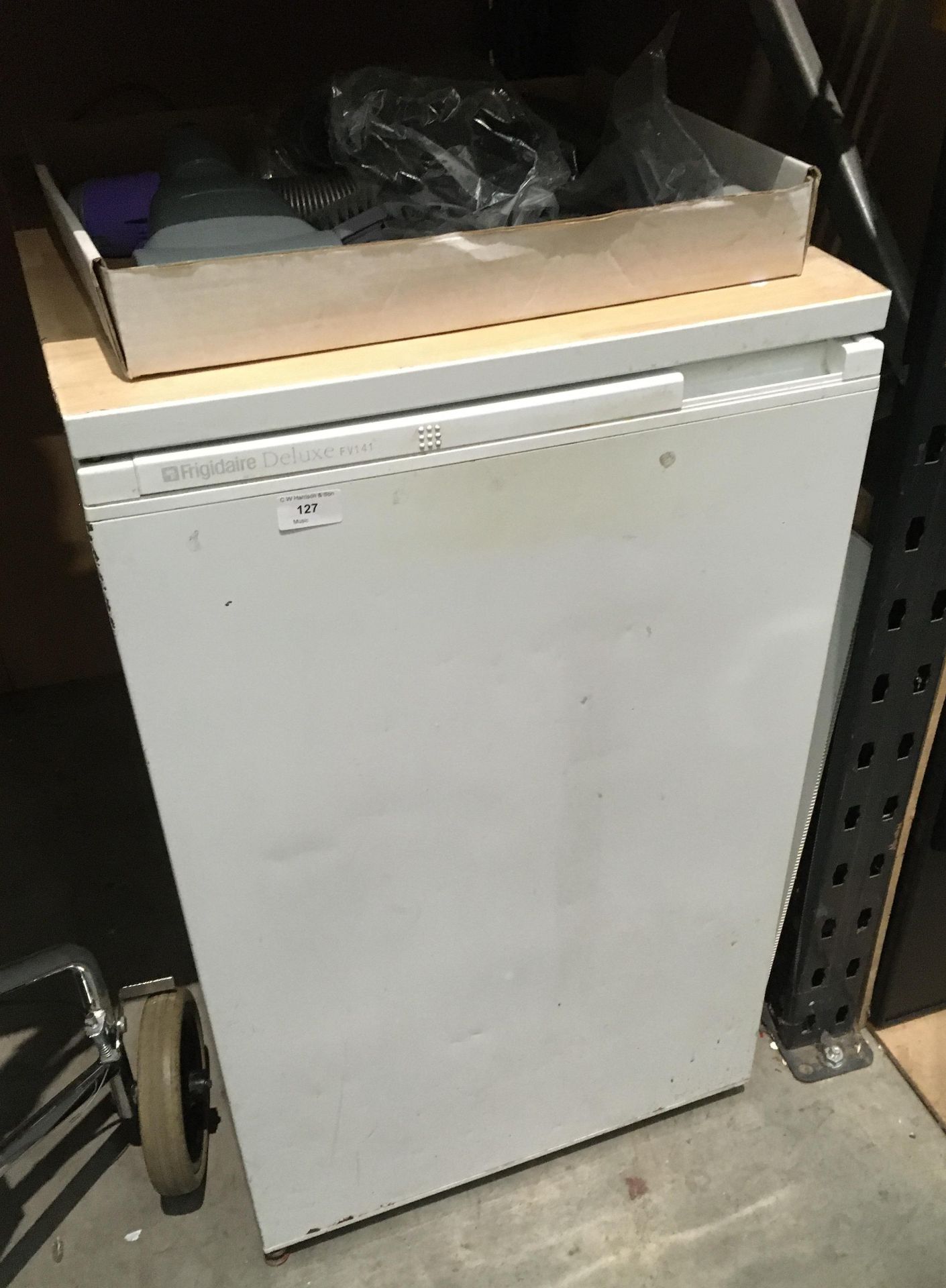 Frigidaire Deluxe FV141 white under counter freezer