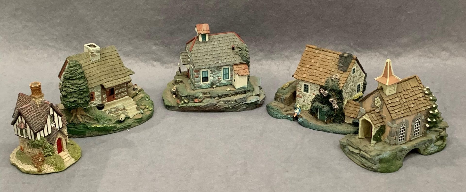 Five Hawthorne Stonefield Valley miniature buildings - 'Springbridge Cottage', 'Church in the Glen',