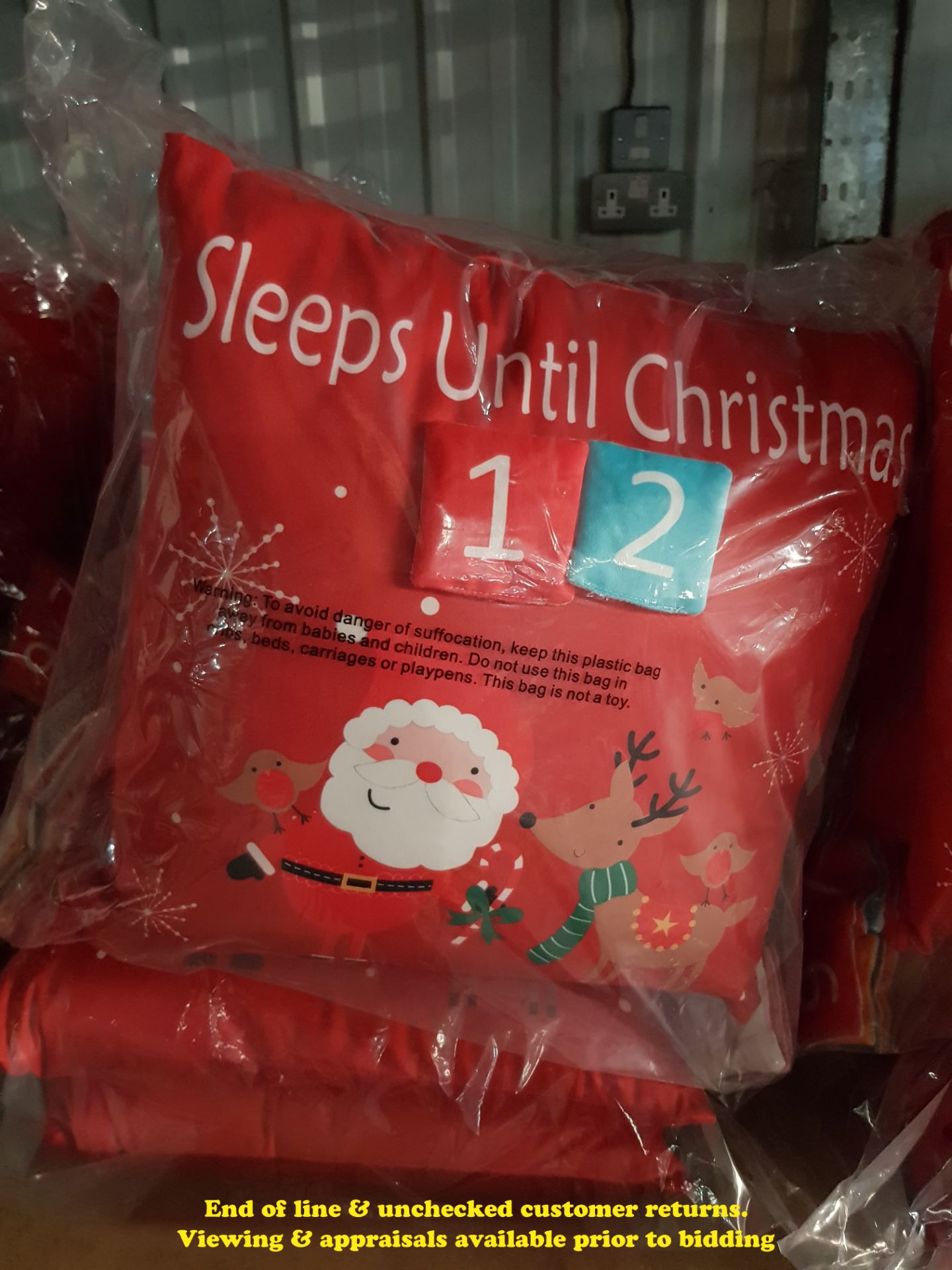 6 X COUNTDOWN TO CHRISTMAS CUSHIONS (TWI