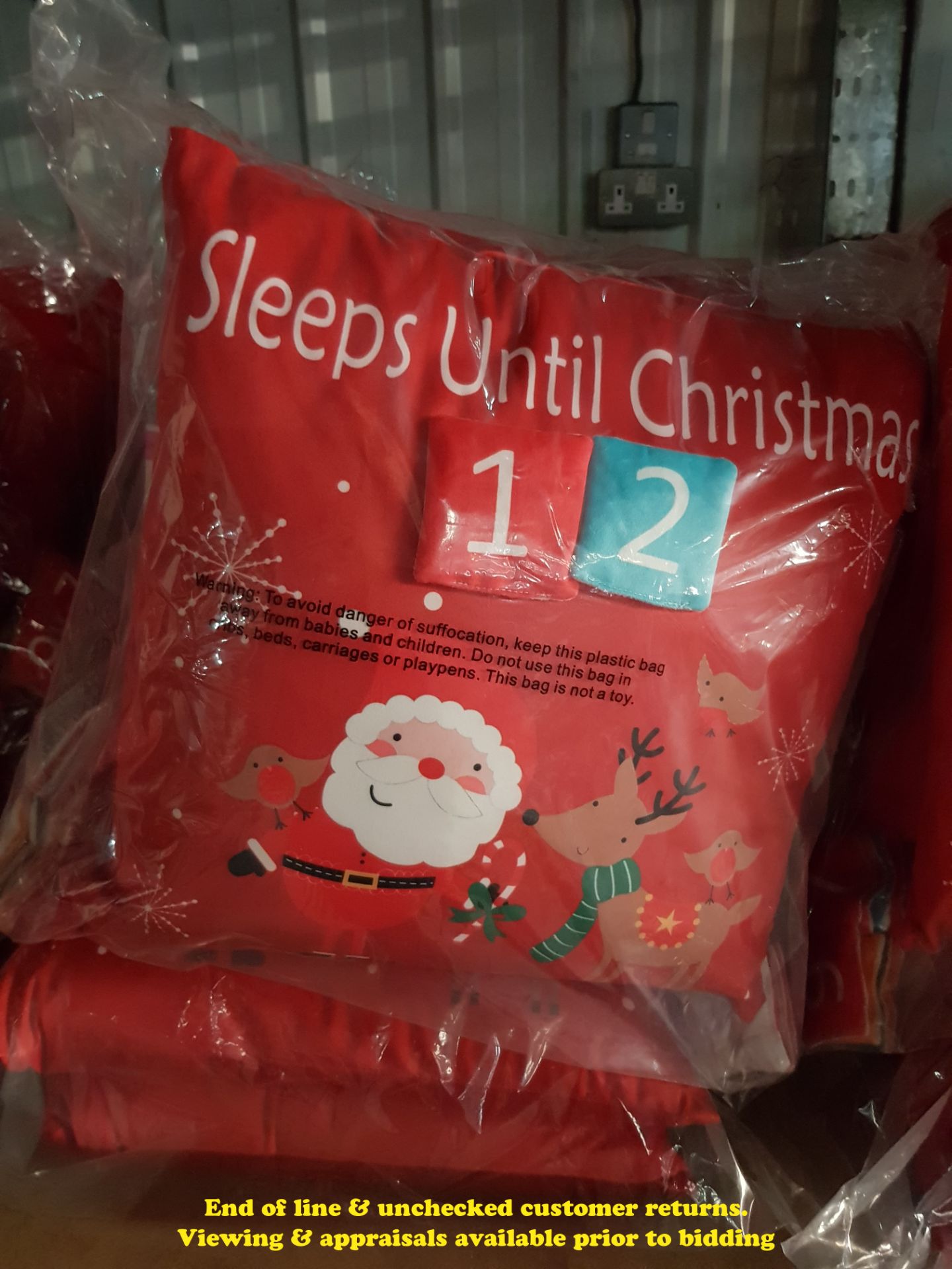 6 X COUNTDOWN TO CHRISTMAS CUSHIONS (TWI