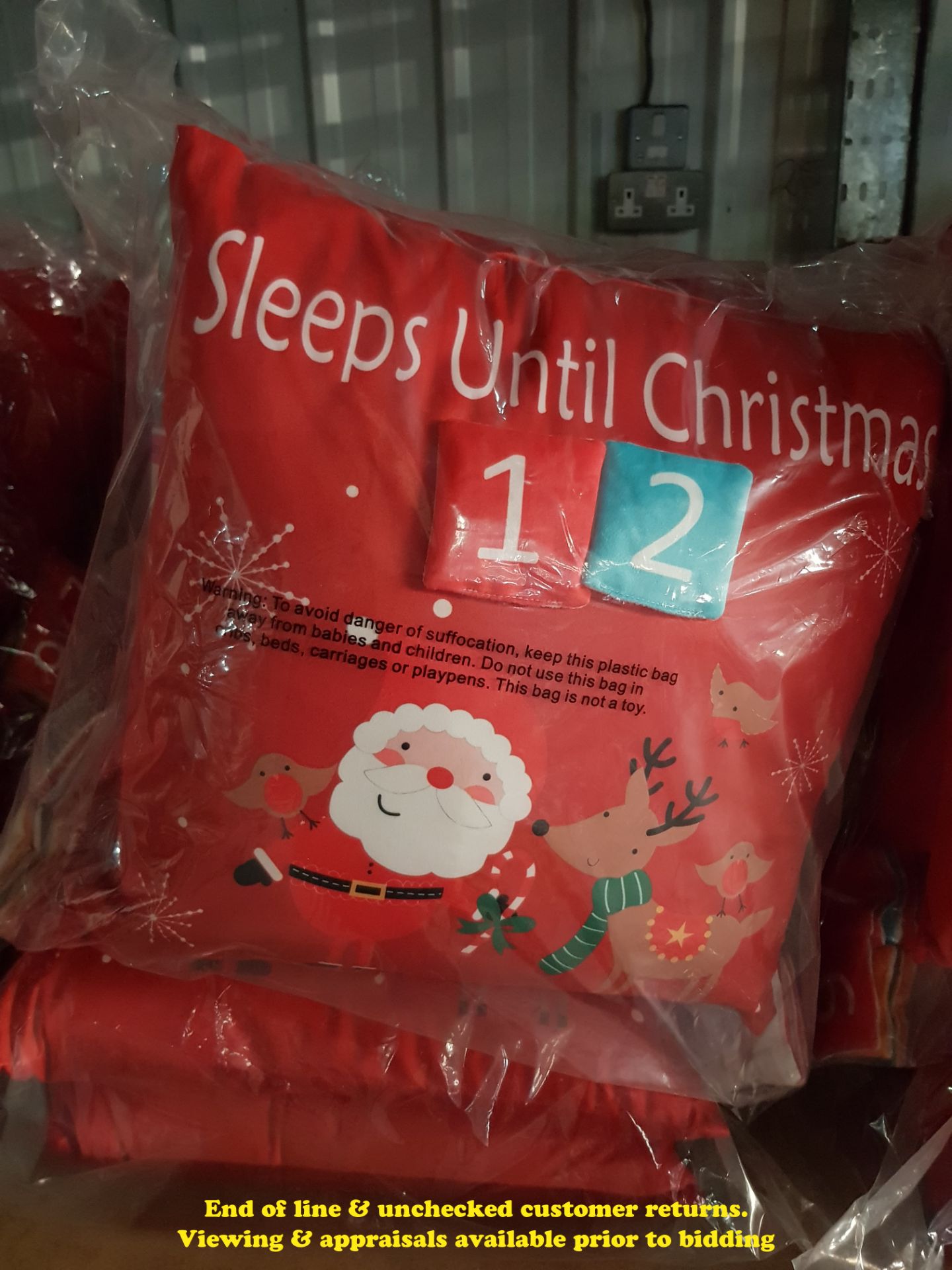 6 X COUNTDOWN TO CHRISTMAS CUSHIONS (TWI