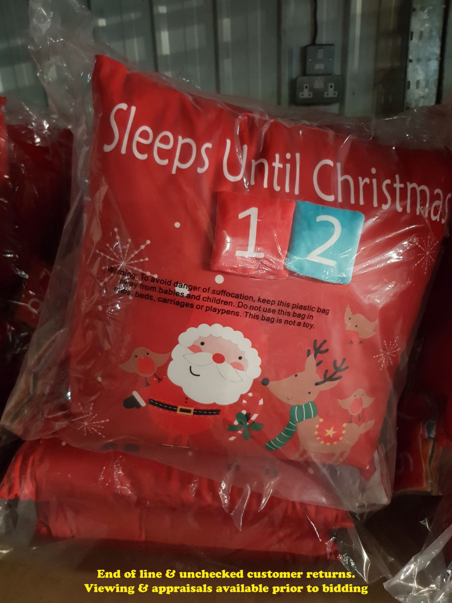 6 X COUNTDOWN TO CHRISTMAS CUSHIONS (TWI