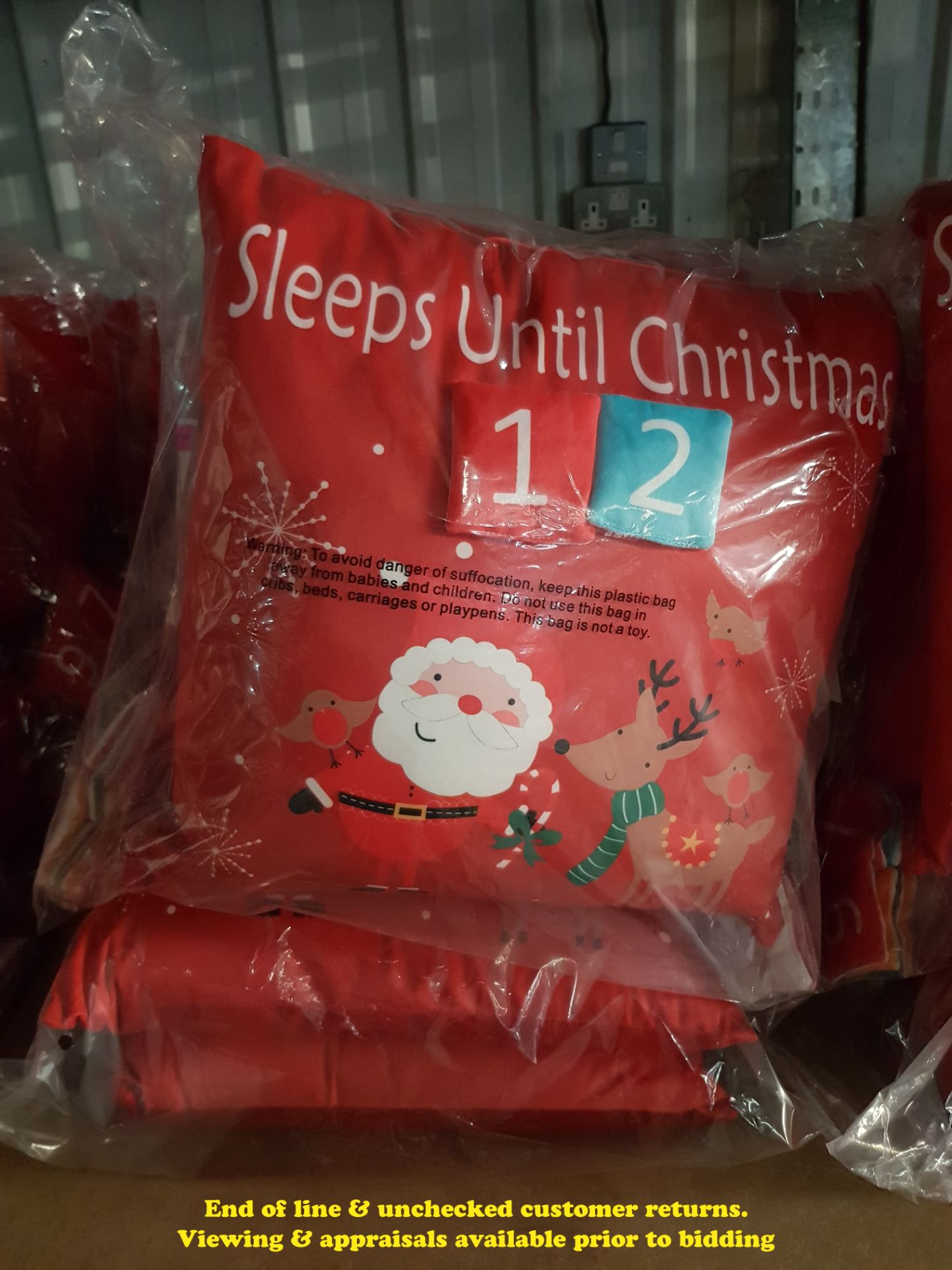 6 X COUNTDOWN TO CHRISTMAS CUSHIONS (TWI