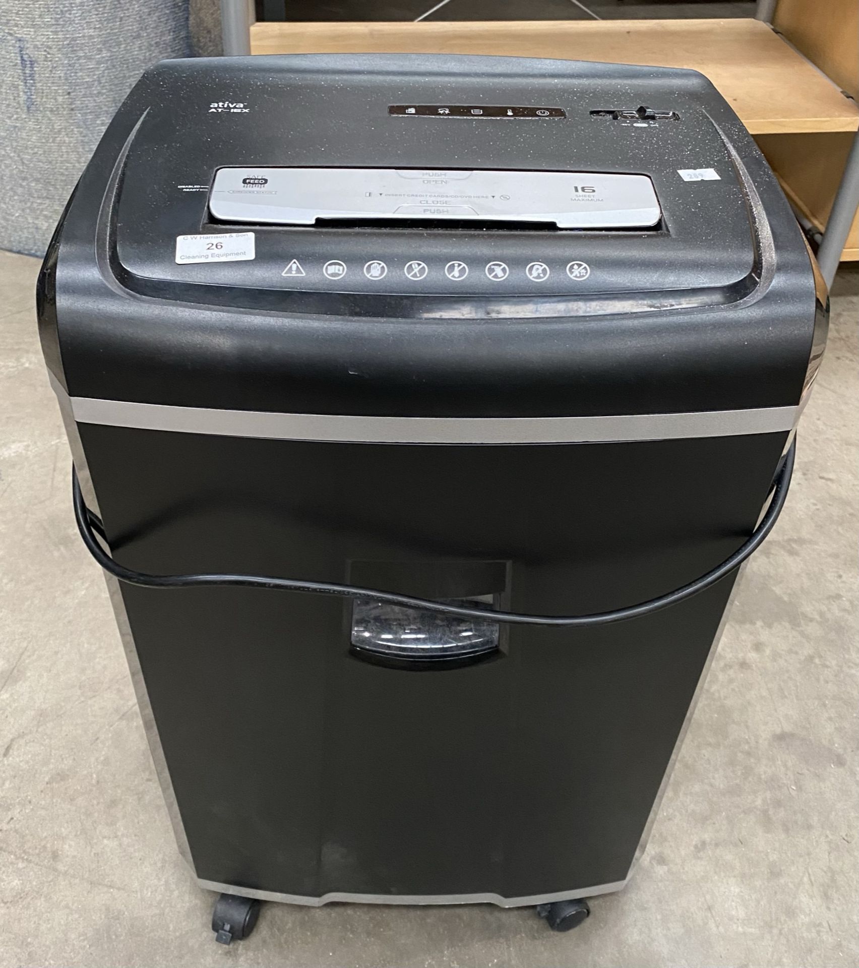 A Ativa AT-16X paper shredder