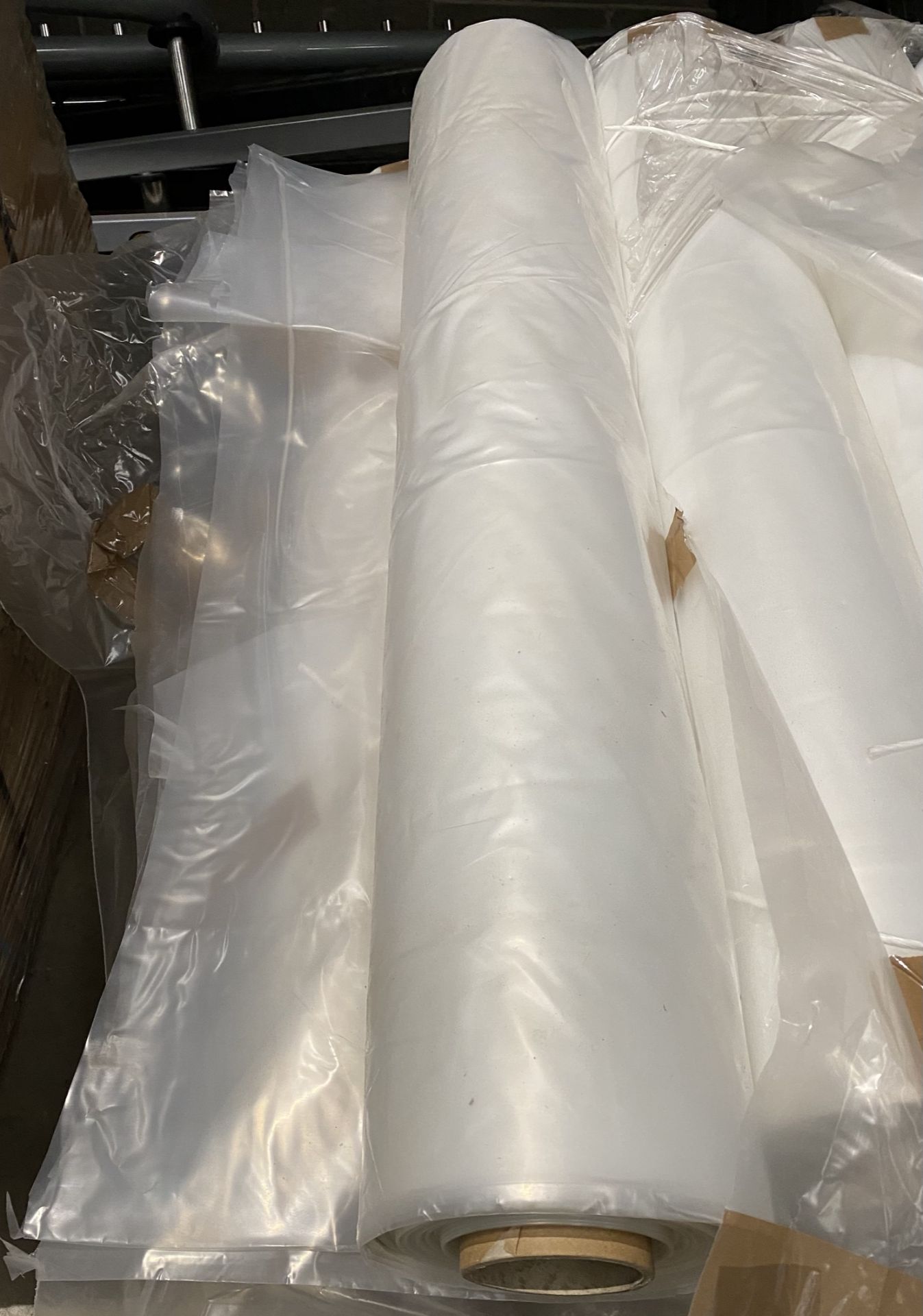 5 x Rolls of Clear Polythene Heavy Duty Builders Membrane Natural Multifolded film. - Image 3 of 3