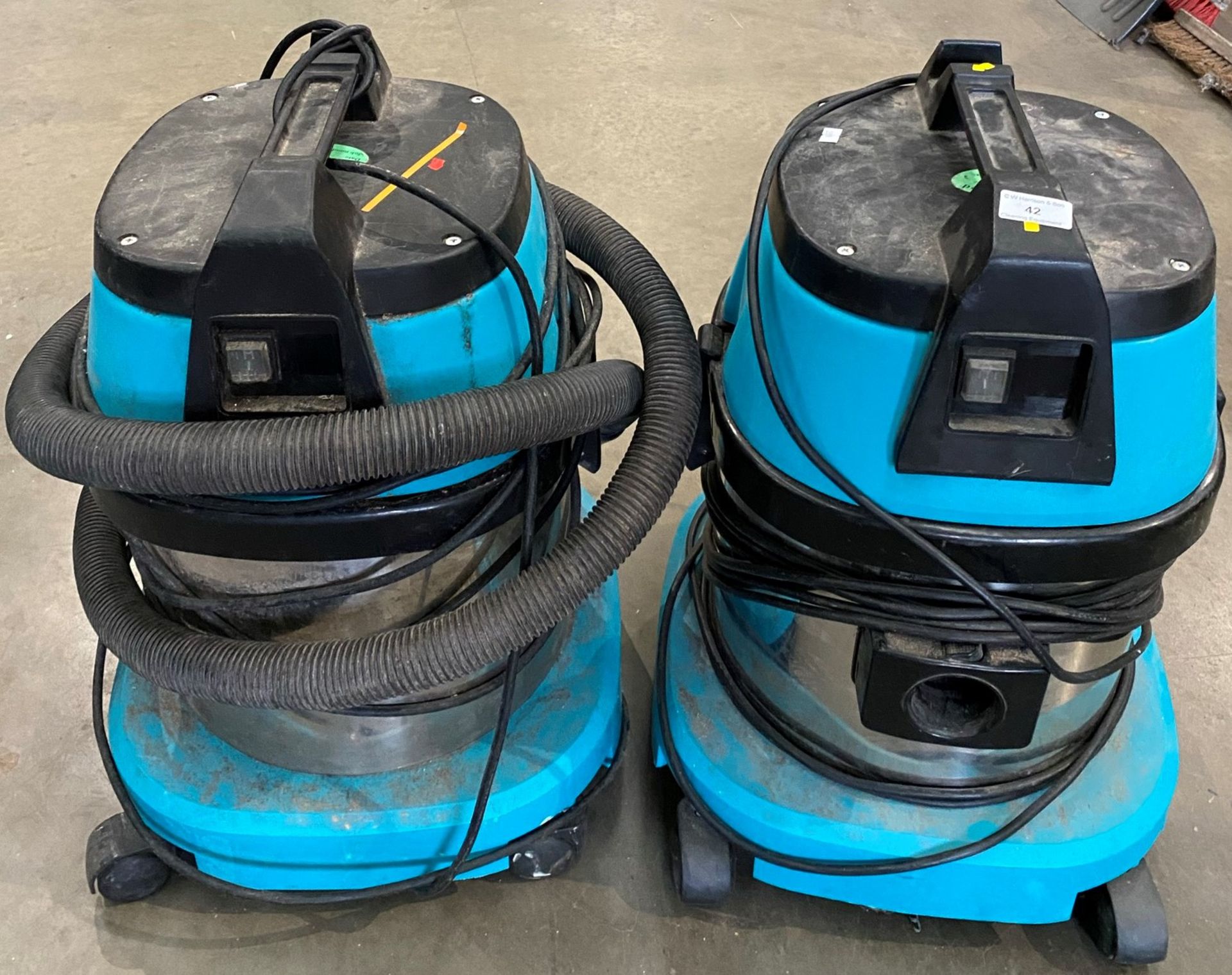 2 x Intrinsic AS15 15L 240v waterproof vacuums