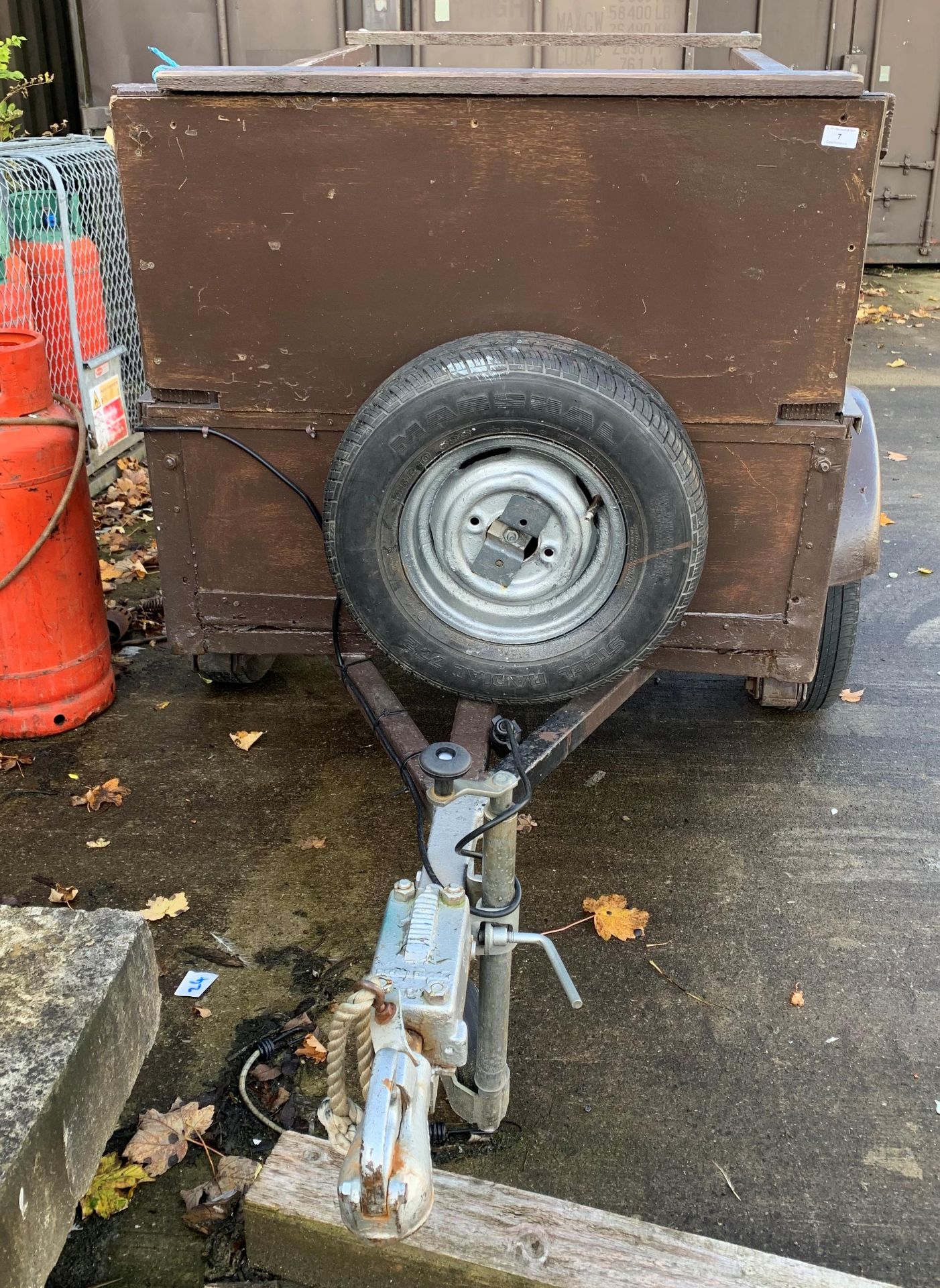 A single axle wood framed trailer, - Image 3 of 3