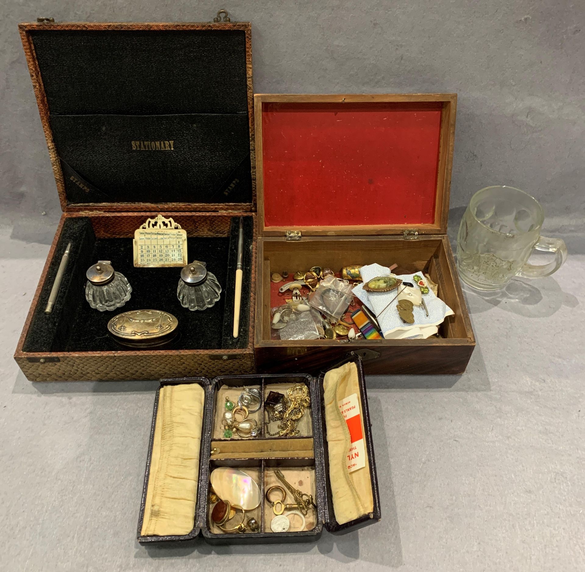 Contents to tray - a cased plated writing set,
