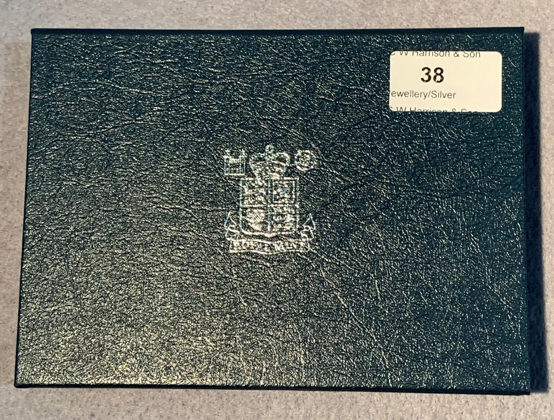 A 1983 Royal Mint UK proof coin collection in case - Image 2 of 2