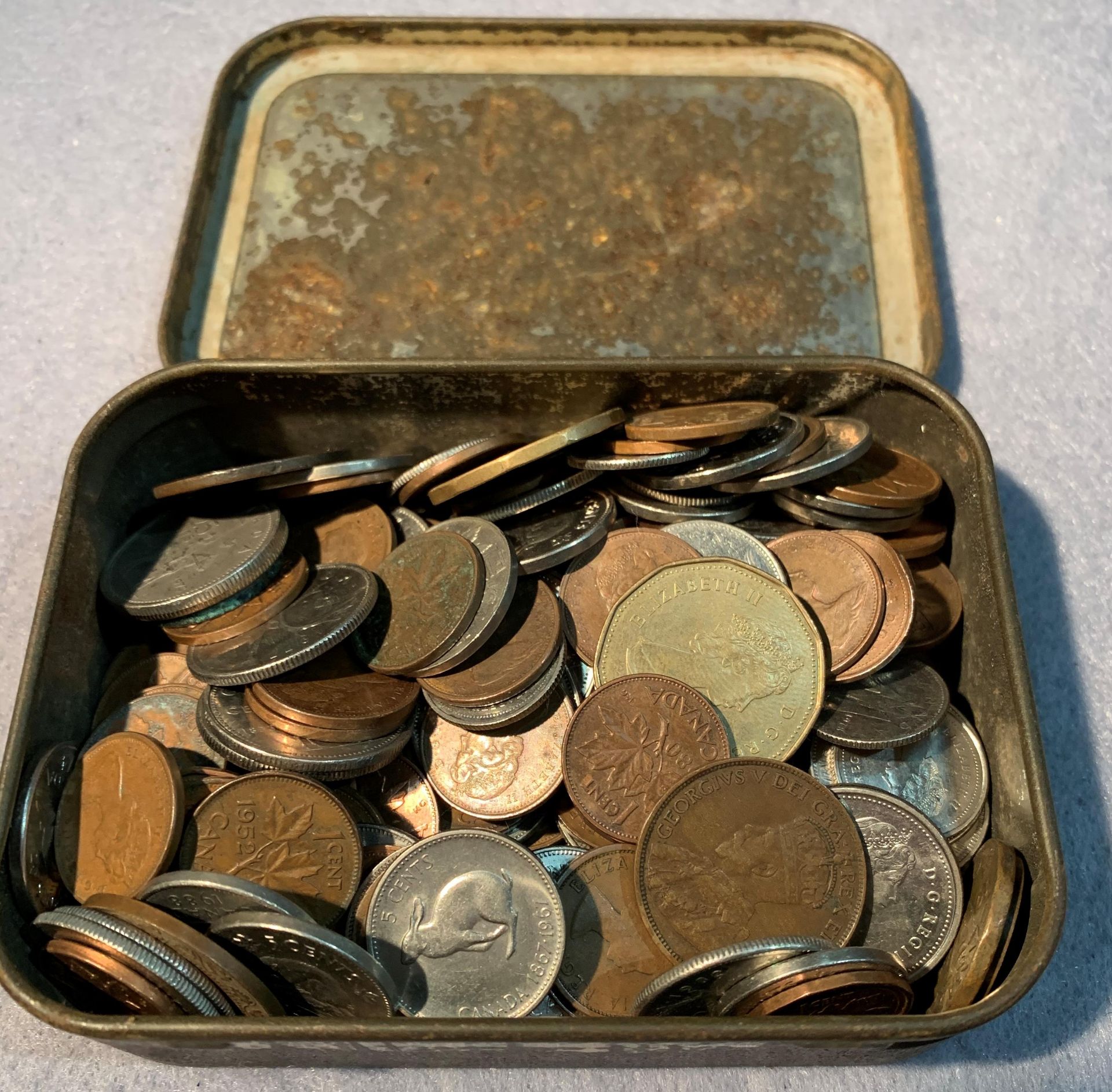 Contents to tin - assorted Canadian coins - Image 2 of 3