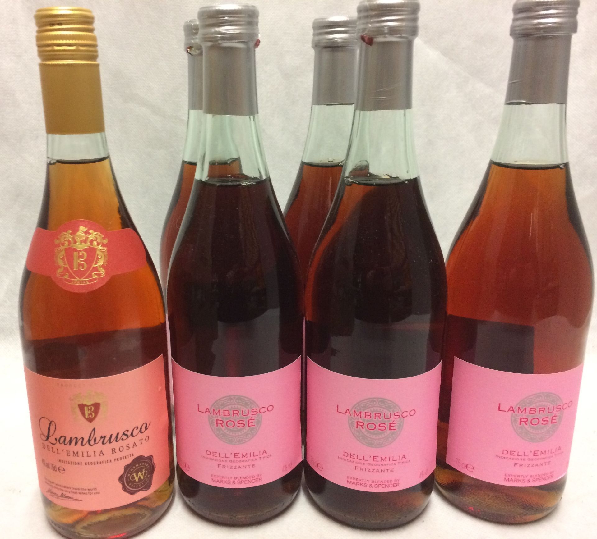 6 x 75cl bottles of Lambrusco Rose - adv
