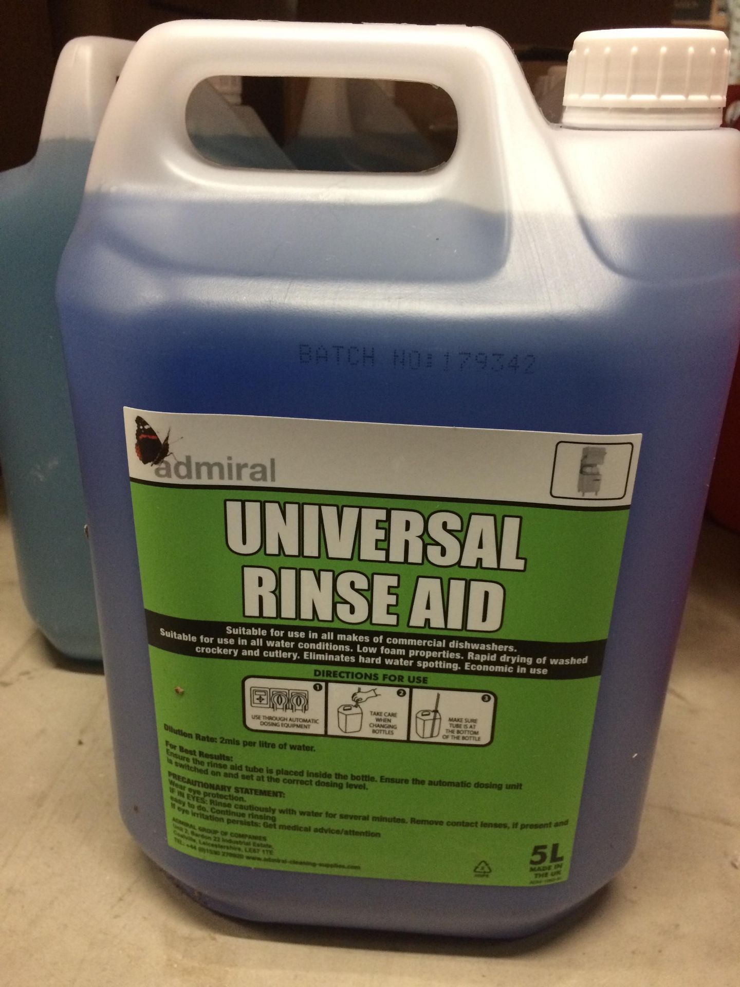 9 x 5L bottle of Admiral universal rinse aid