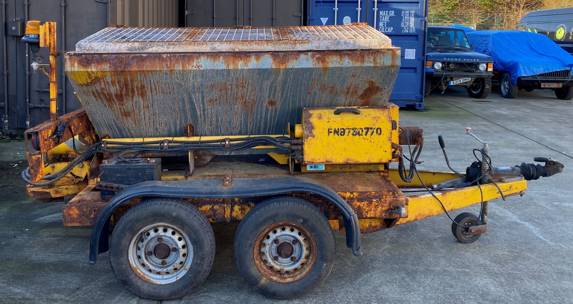 A DIESEL SALT SPREADER (1700kg capacity) mounted on a four wheel trailer Model TS1200 Serial number - Image 3 of 6