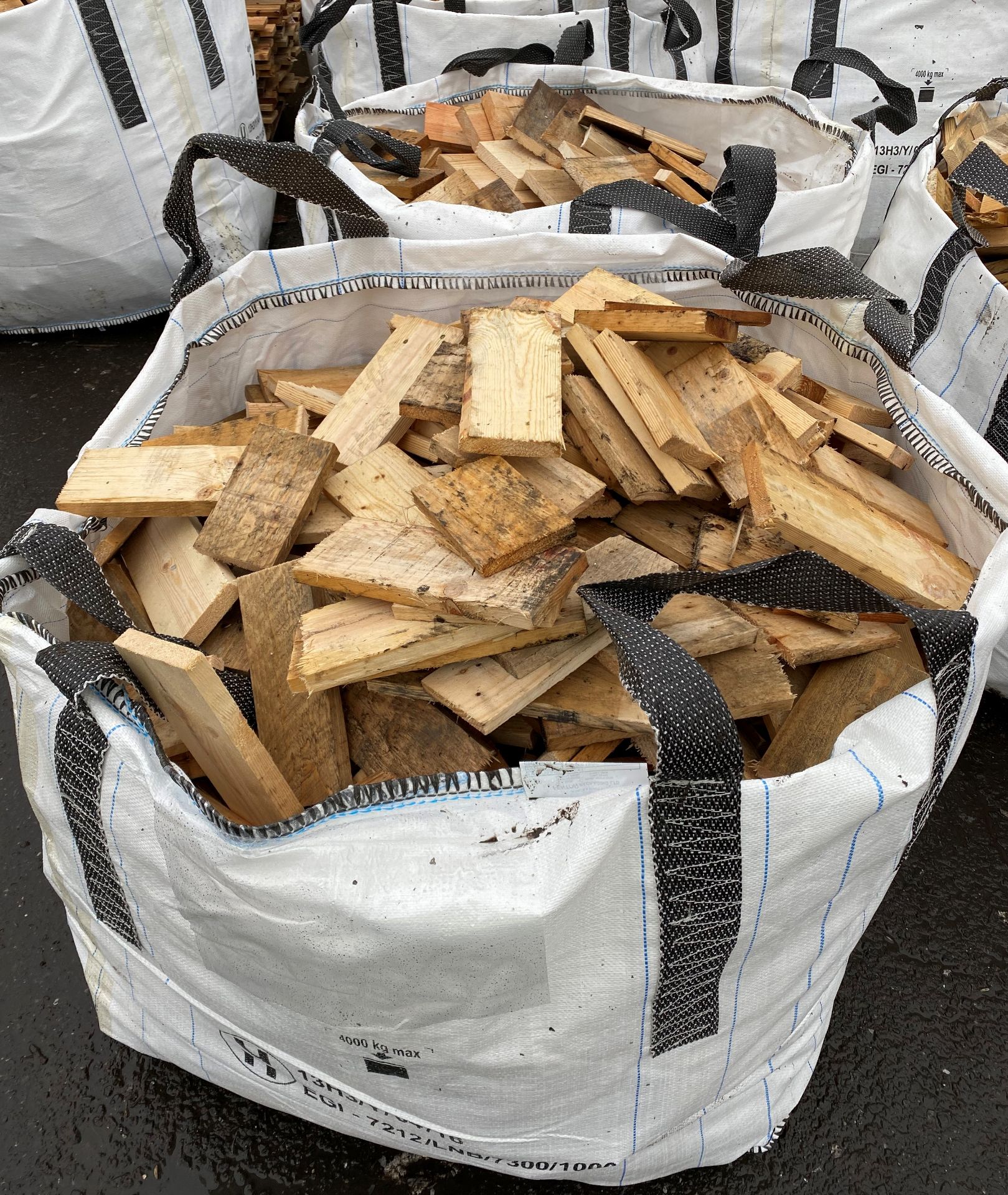 A one tonne bag containing kindling (image is for example only) ** Please note - this lot is to be