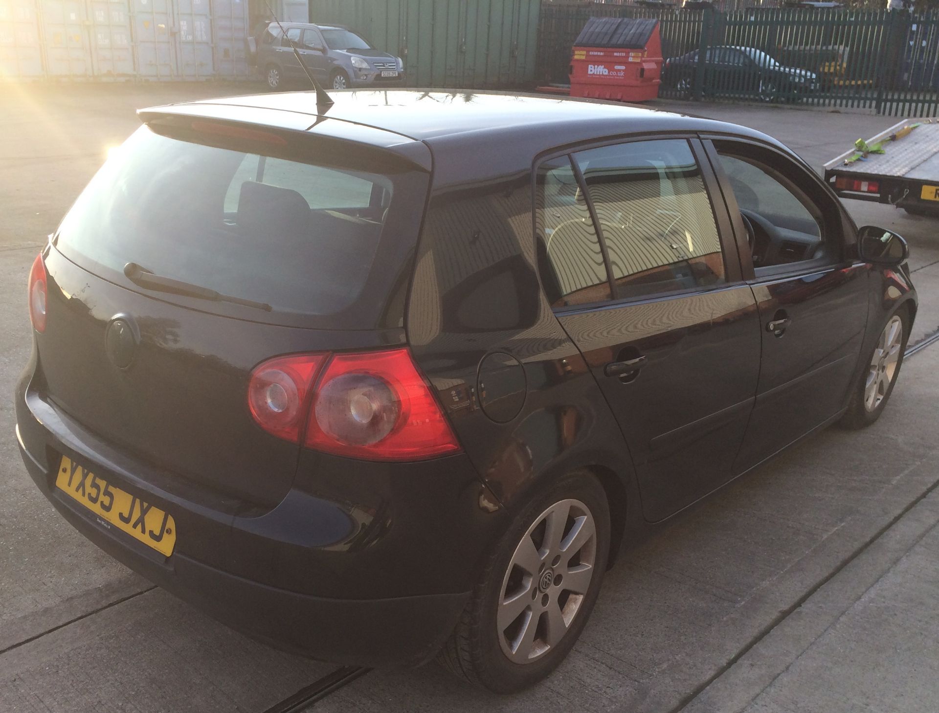 V W GOLF GT Tdi 2.0 5 DOOR HATCHBACK - diesel - black Reg. No: YX55 JXJ Rec. - Image 4 of 8