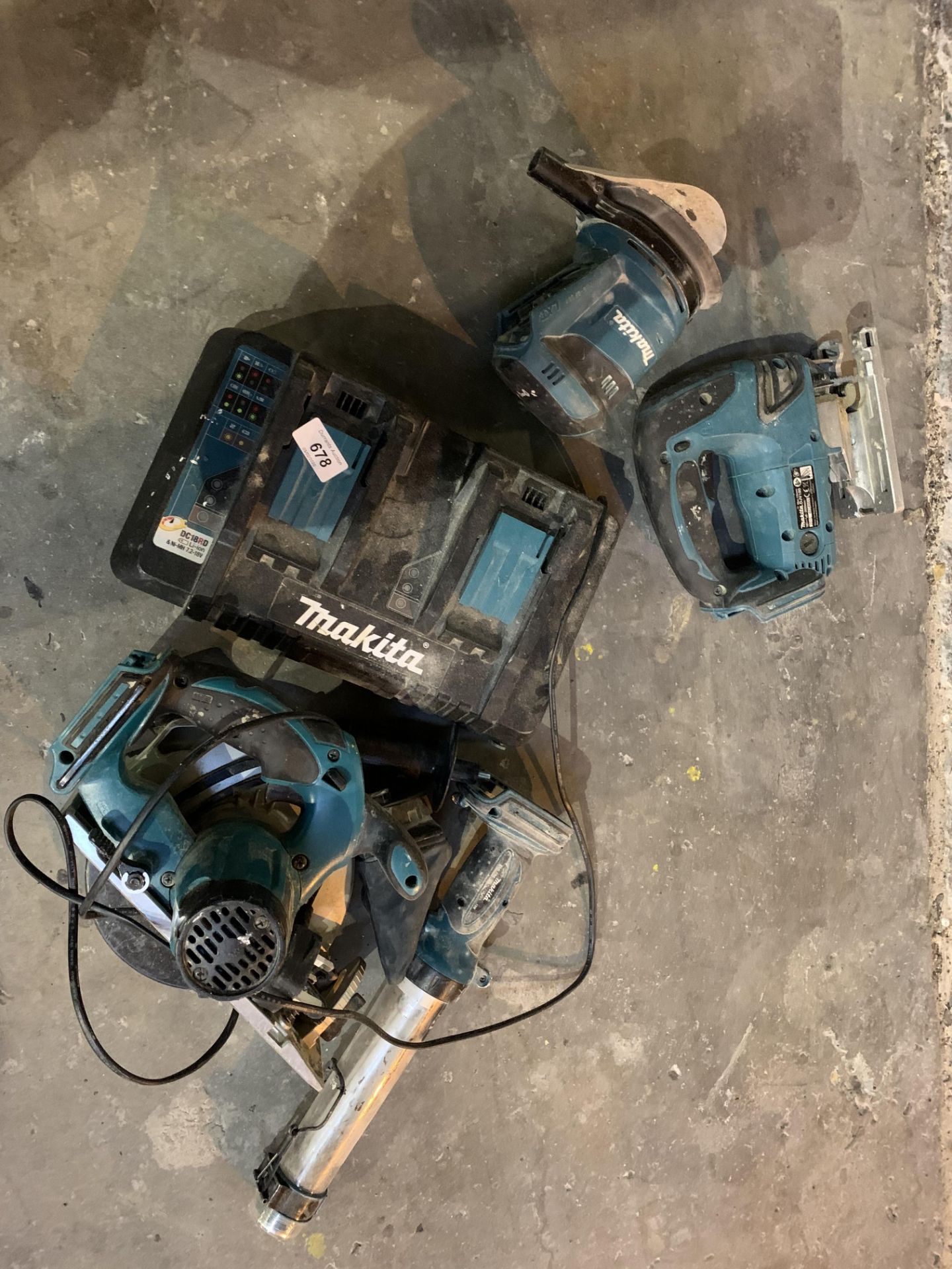 Makita LXT 2015 Jigsaw - Battery Charging unit - Makita DSS611 Circular Saw - Makita DB0180 Orbital