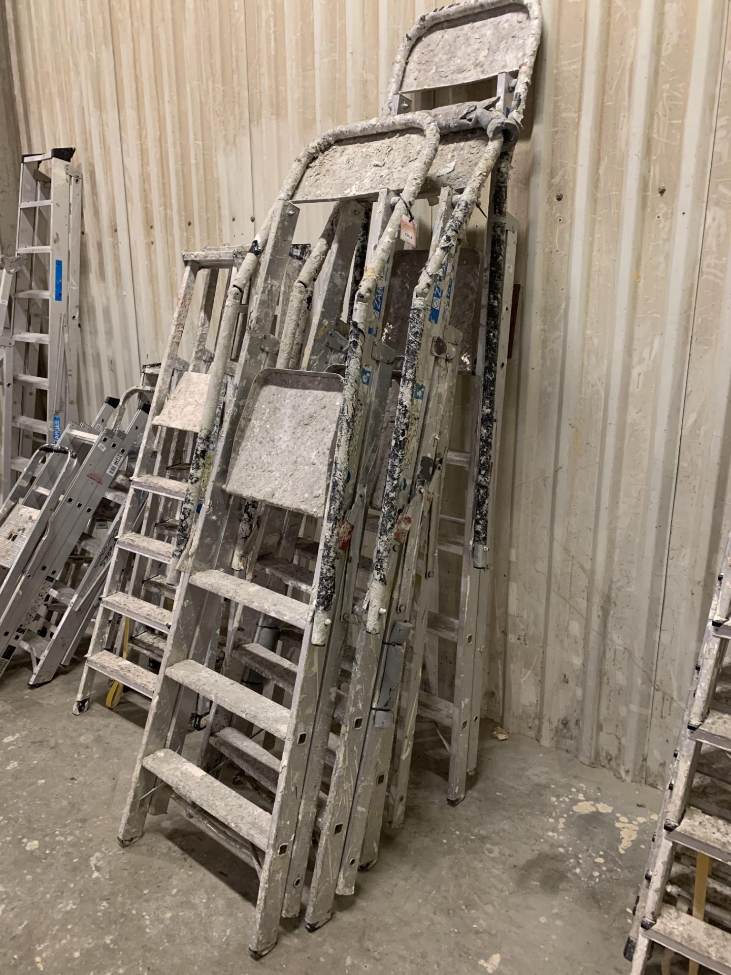 4 x Zarges 4 rung step ladders - Image 2 of 2