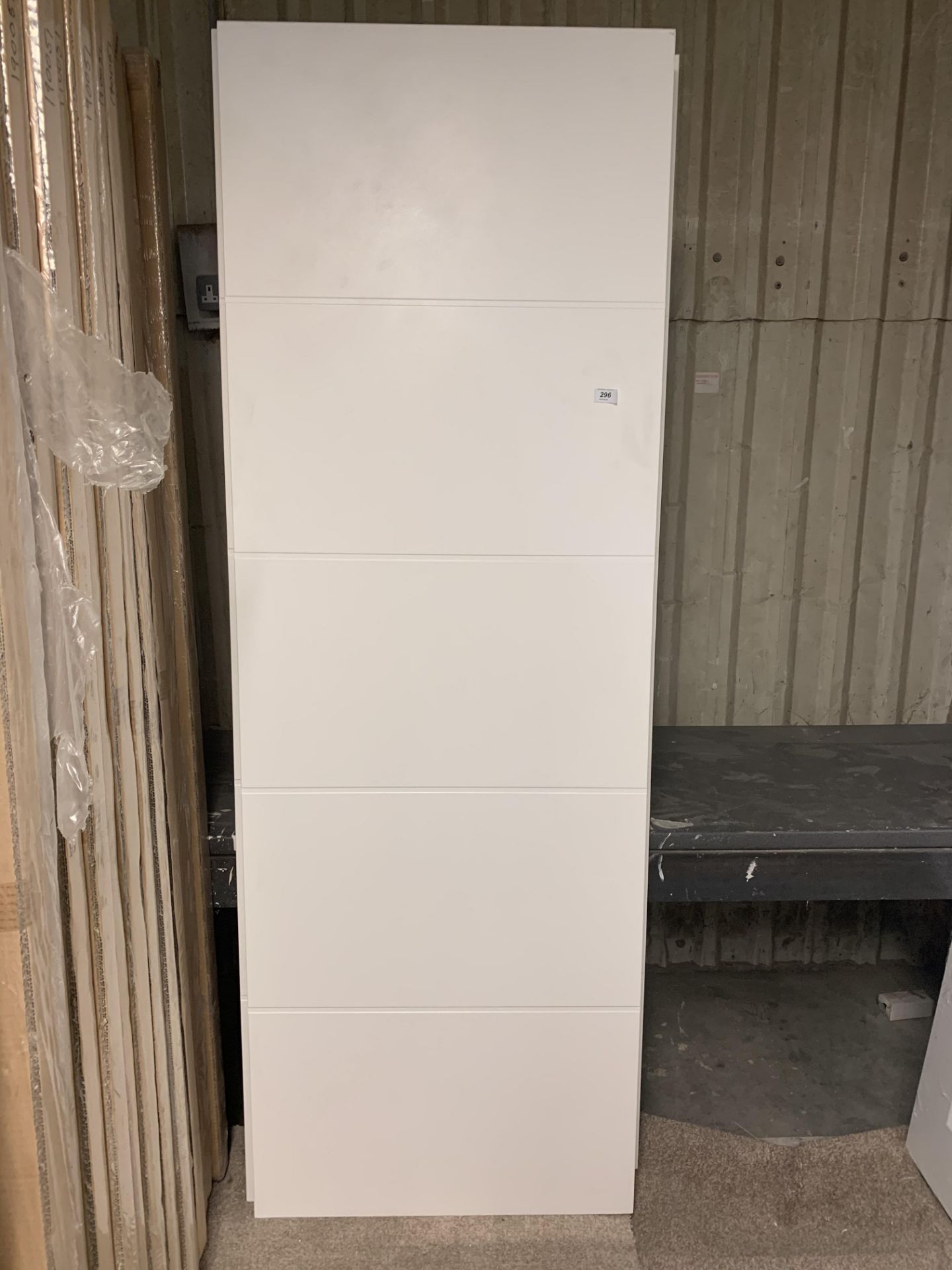 4 x White Doors (684mm x 1981mm x 35mm)