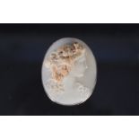 A 9ct gold mounted carved cameo brooch