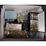 A quantity of costume jewellery etc