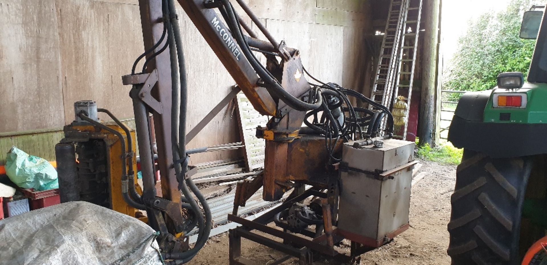 Hedge Cutter McConnel Hy Reach, 3 point linkage, PTO drive with separate oil tank.