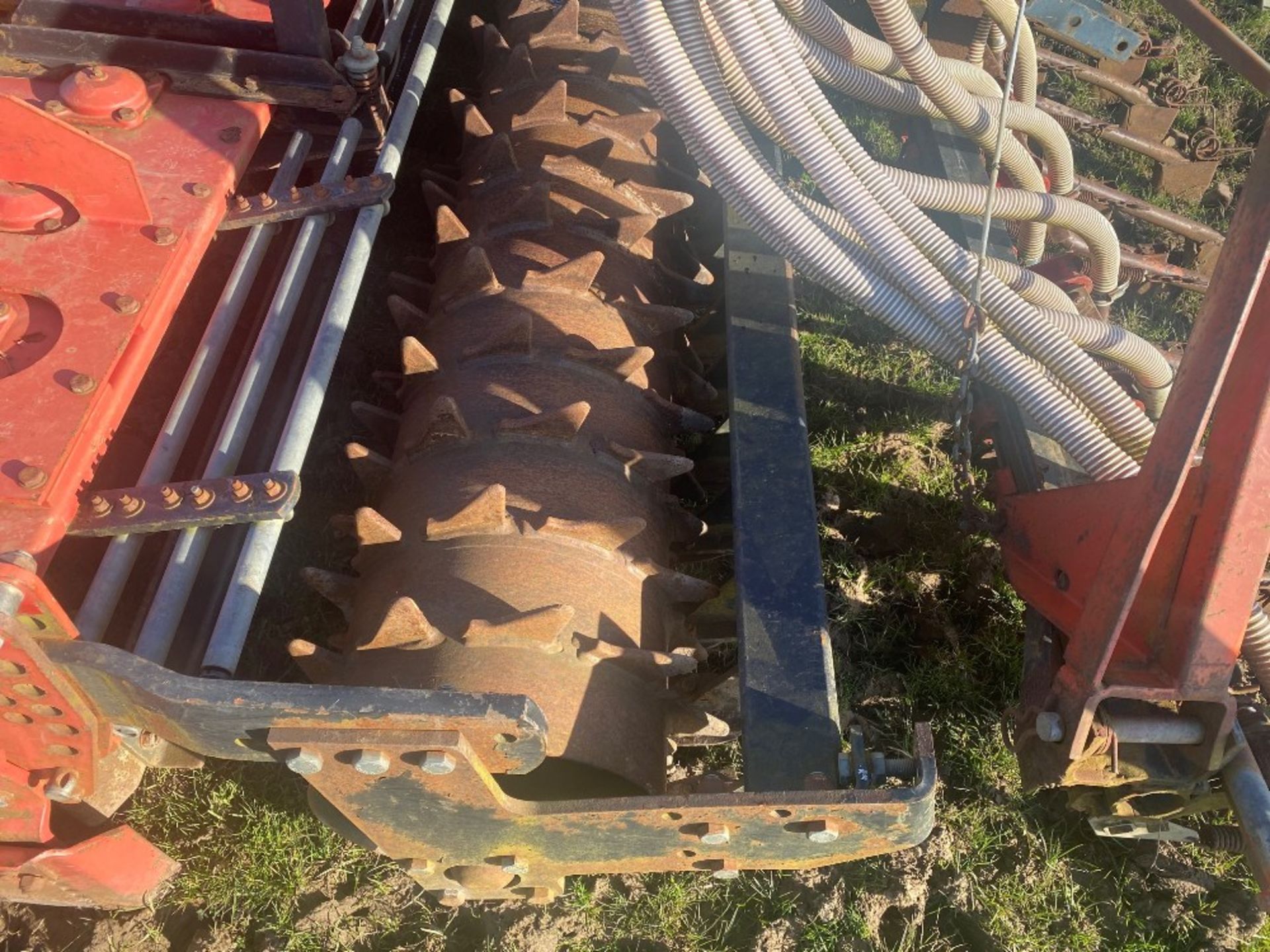 Greeland Power Harrow with Vicon Drill and control box. Stored near Goring Heath, Reading. - Image 4 of 4