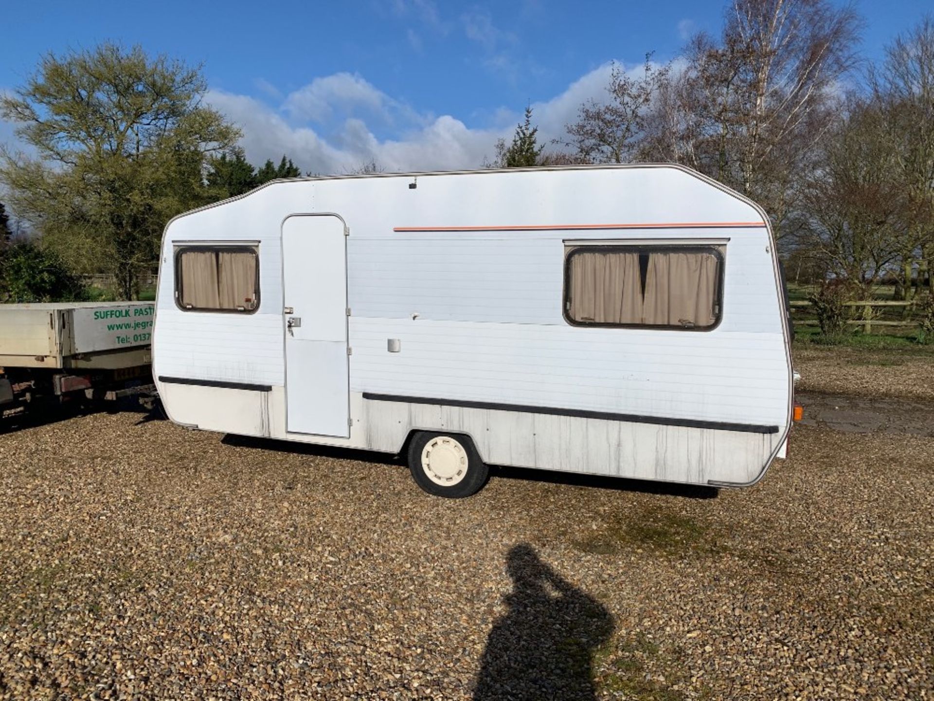 Caravan. Stored near Brundish, Suffolk. - Image 2 of 5