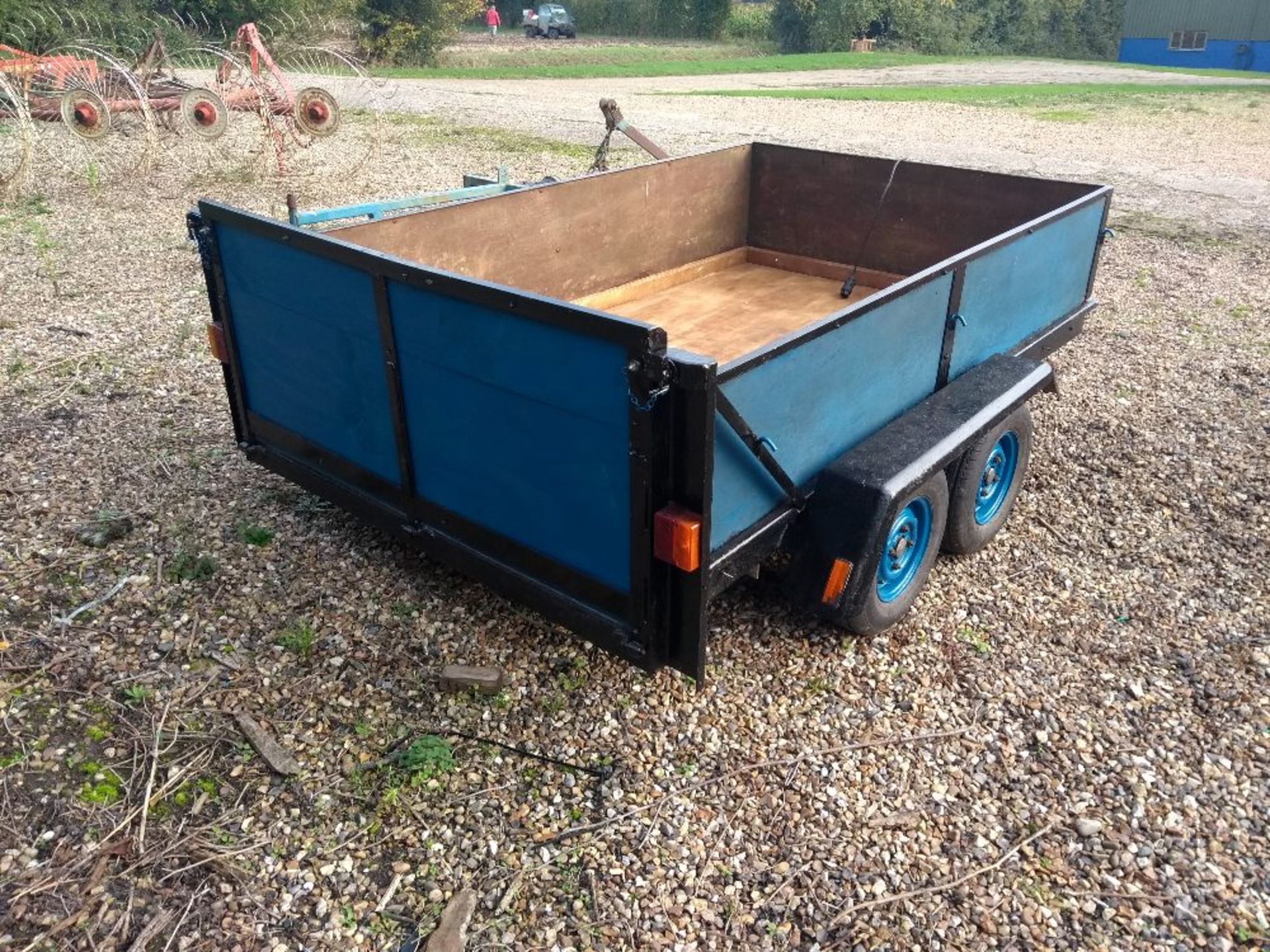 Car trailer - 8ft x 5ft, new wooden floo - Image 3 of 4