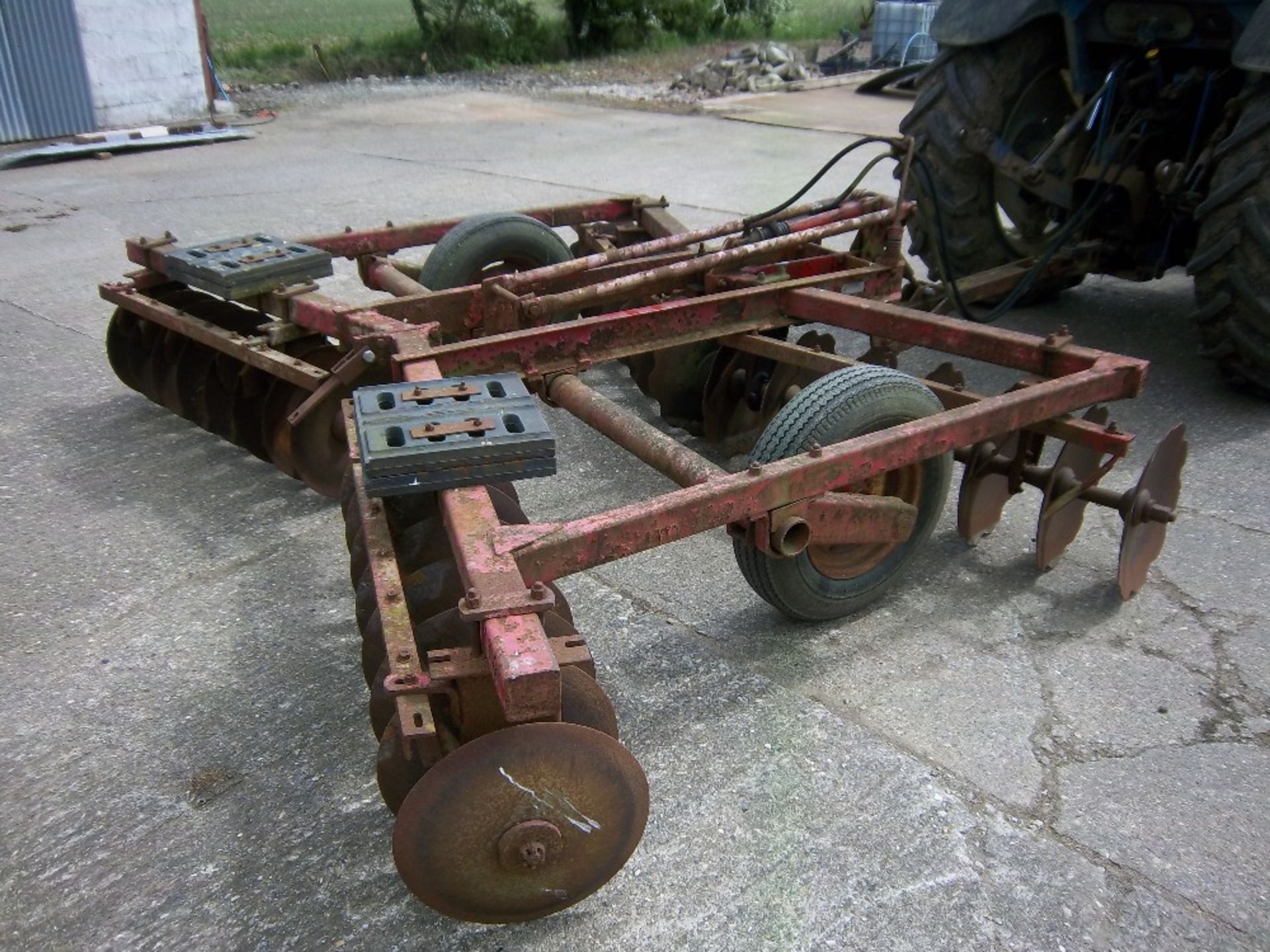 Massey Ferguson 52 Disc Harrow 10 ft. Stored near Beccles, Suffolk. - Image 2 of 4