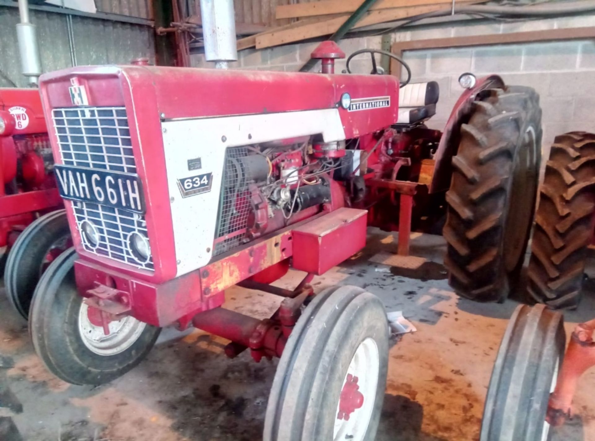 1969 McCormick International 634 2wd Tractor, Reg VAH 661H, Serial no. 1518, 1346 hours, 13.