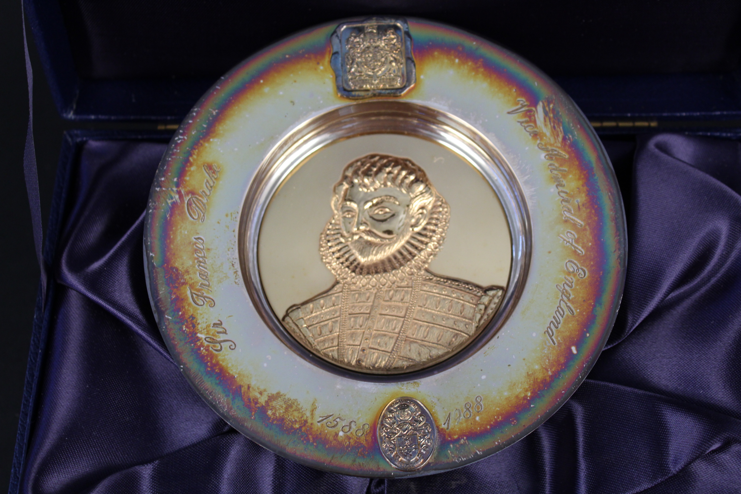 A silver Armada dish entitled to reverse ''The Quarter Centenary Armada Dish'' with the image of - Image 2 of 3