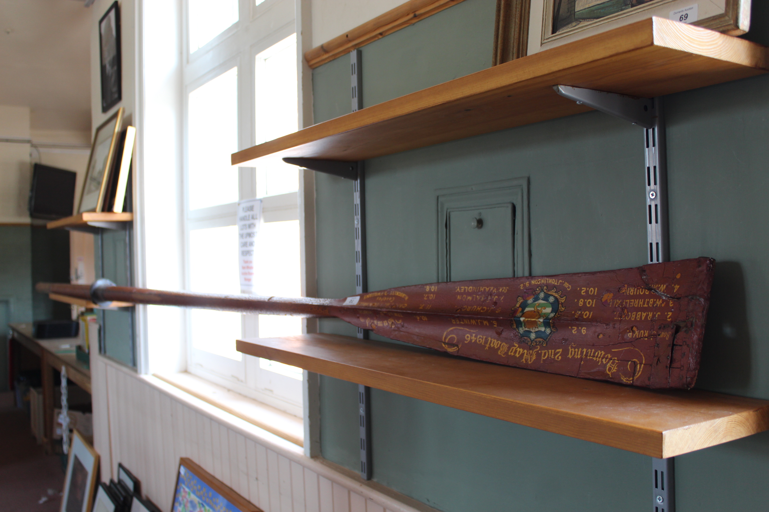 A 12 feet wooden oar, the painted blade: 'Downing 2nd May Boat 1946' and crest, - Image 2 of 7