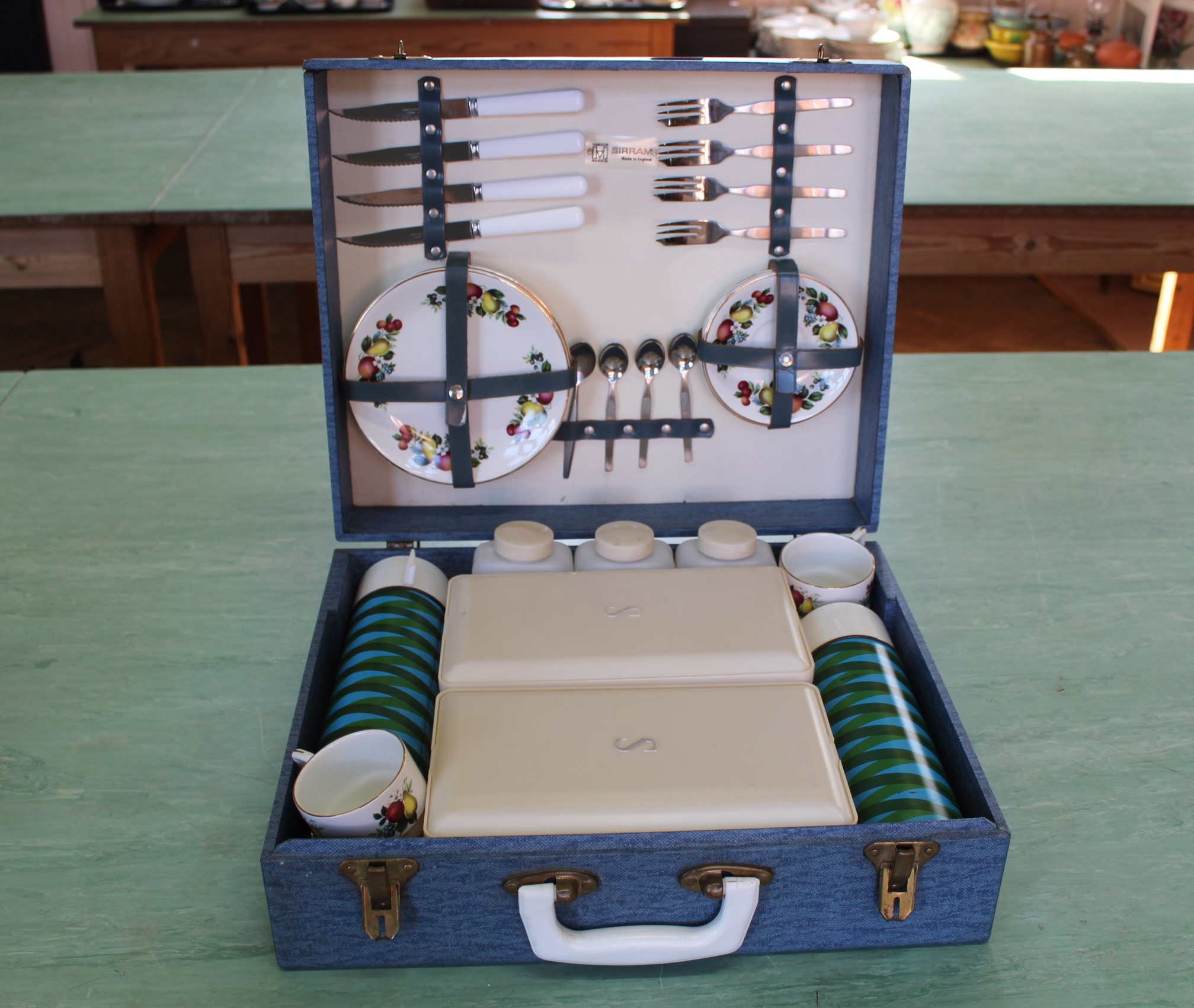 A Hawker Marris Sirram picnic set in blue carry case