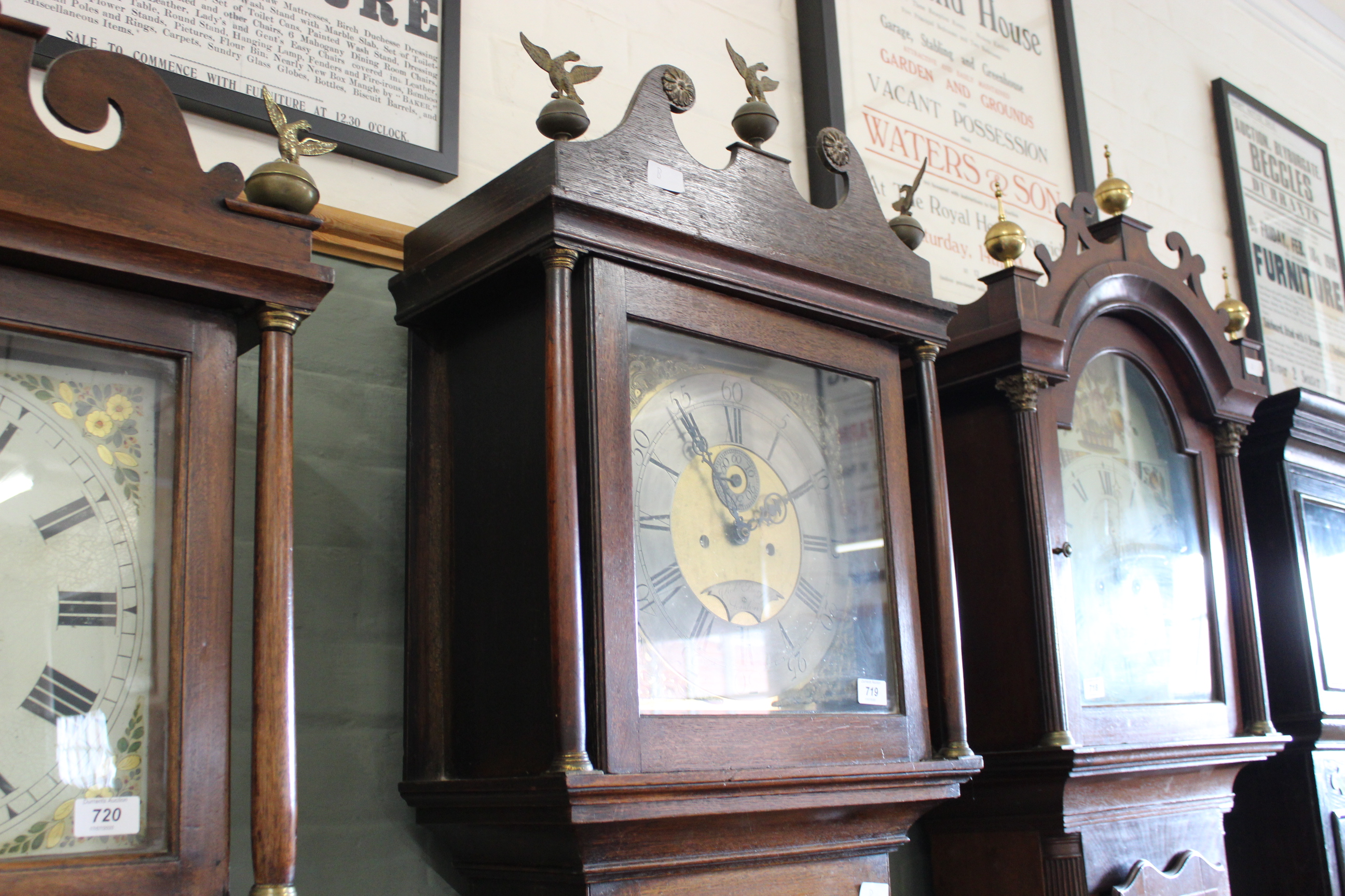 An oak long case clock c1800, the square dial with silvered chapter ring and brass spandrels, - Image 4 of 4